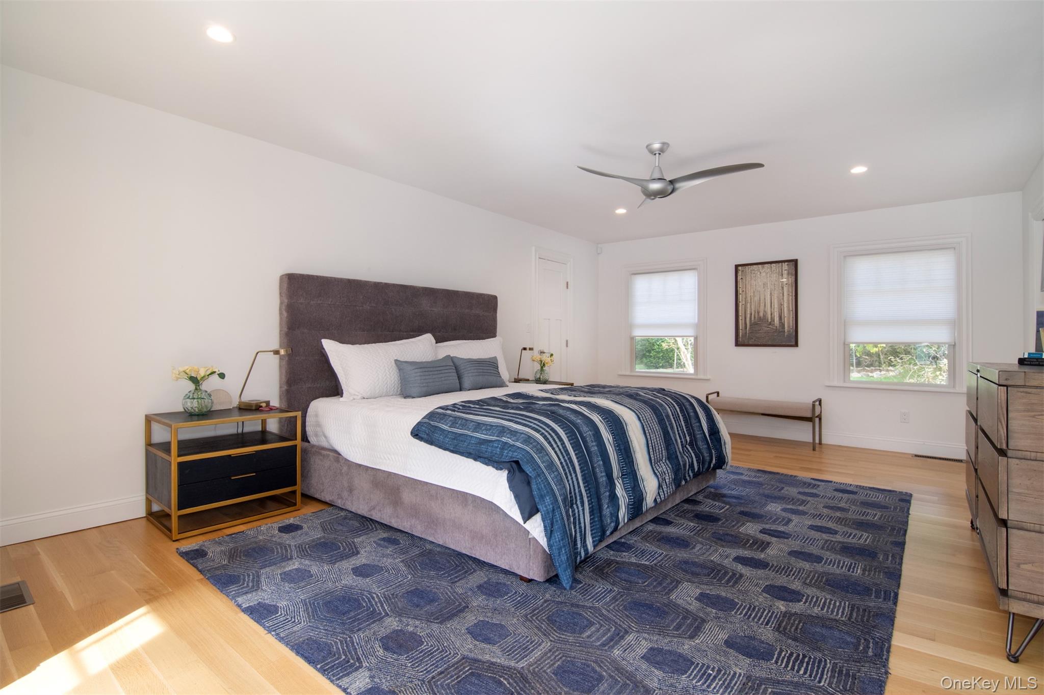 27 Hawthorne Way, Hartsdale, NY 10530