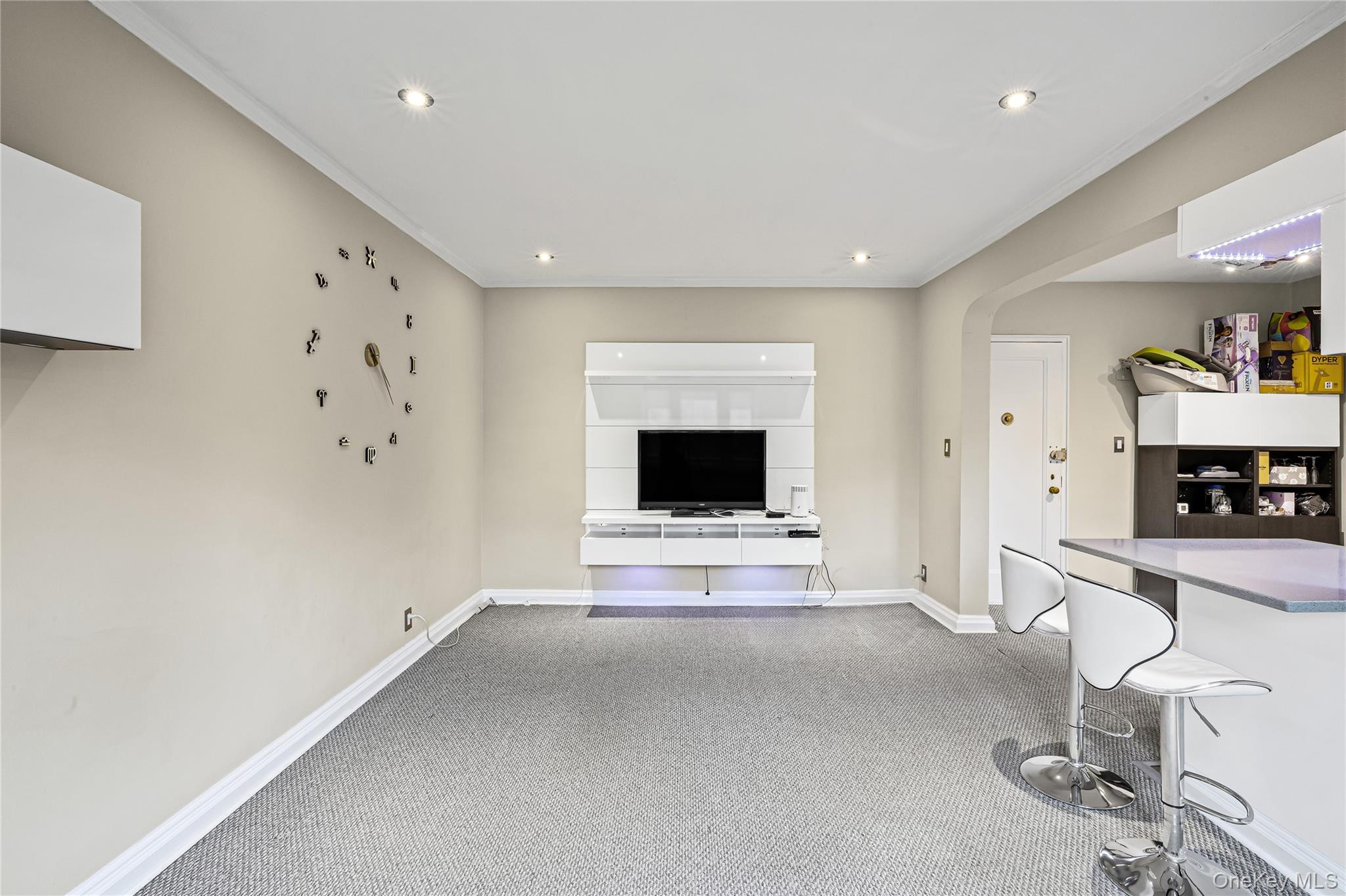 255 Central Avenue # 209 C, Lawrence, NY 11559