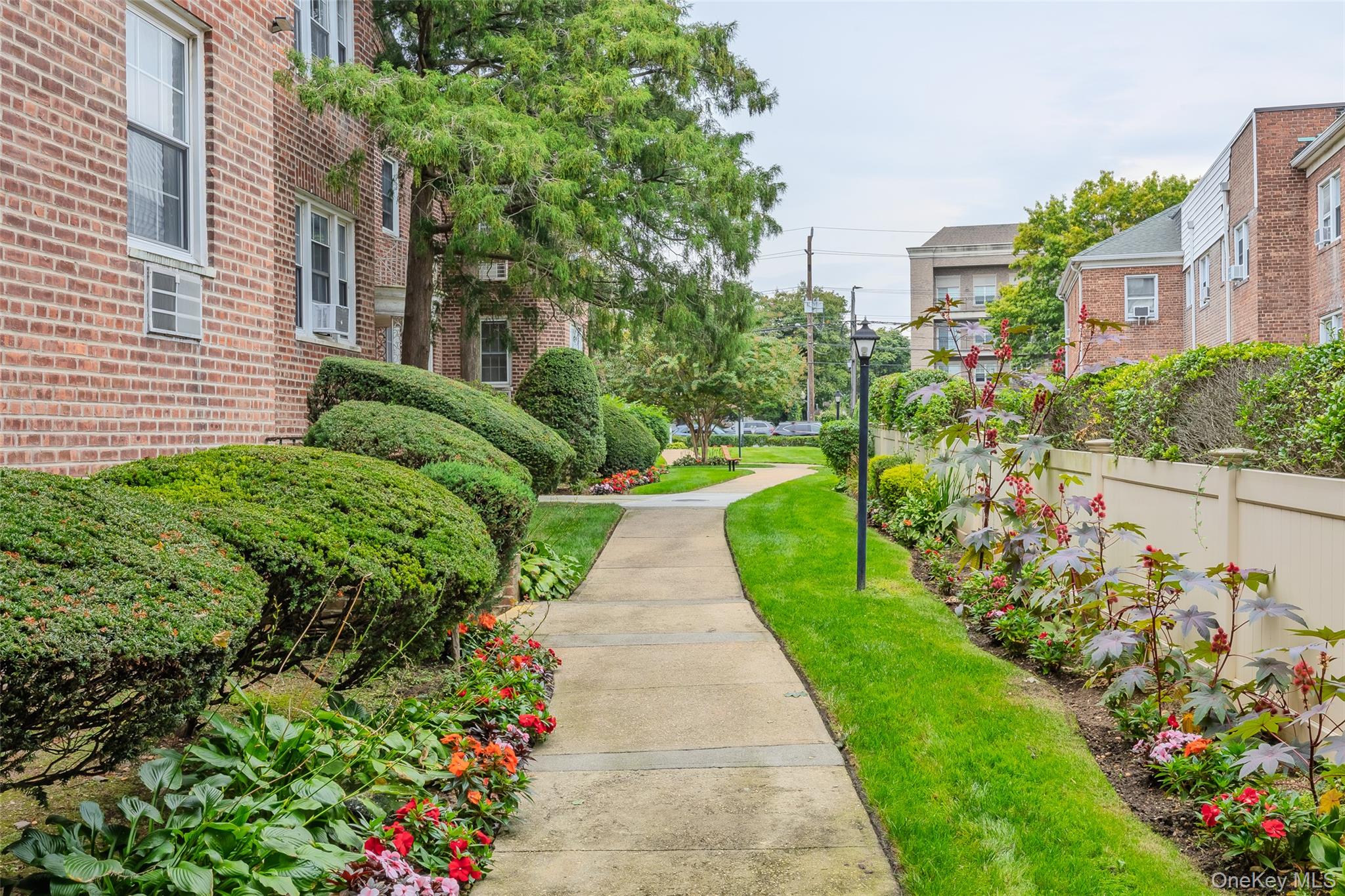 255 Central Avenue # 209 C, Lawrence, NY 11559