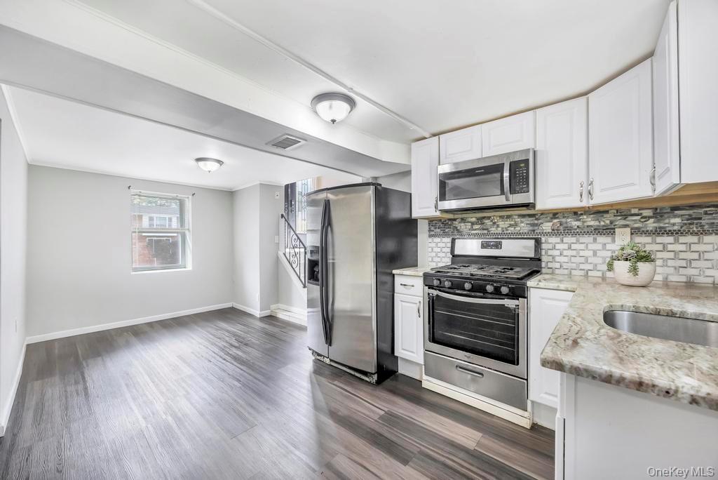 191 Bergen Street, Port Jefferson Station, NY 11776