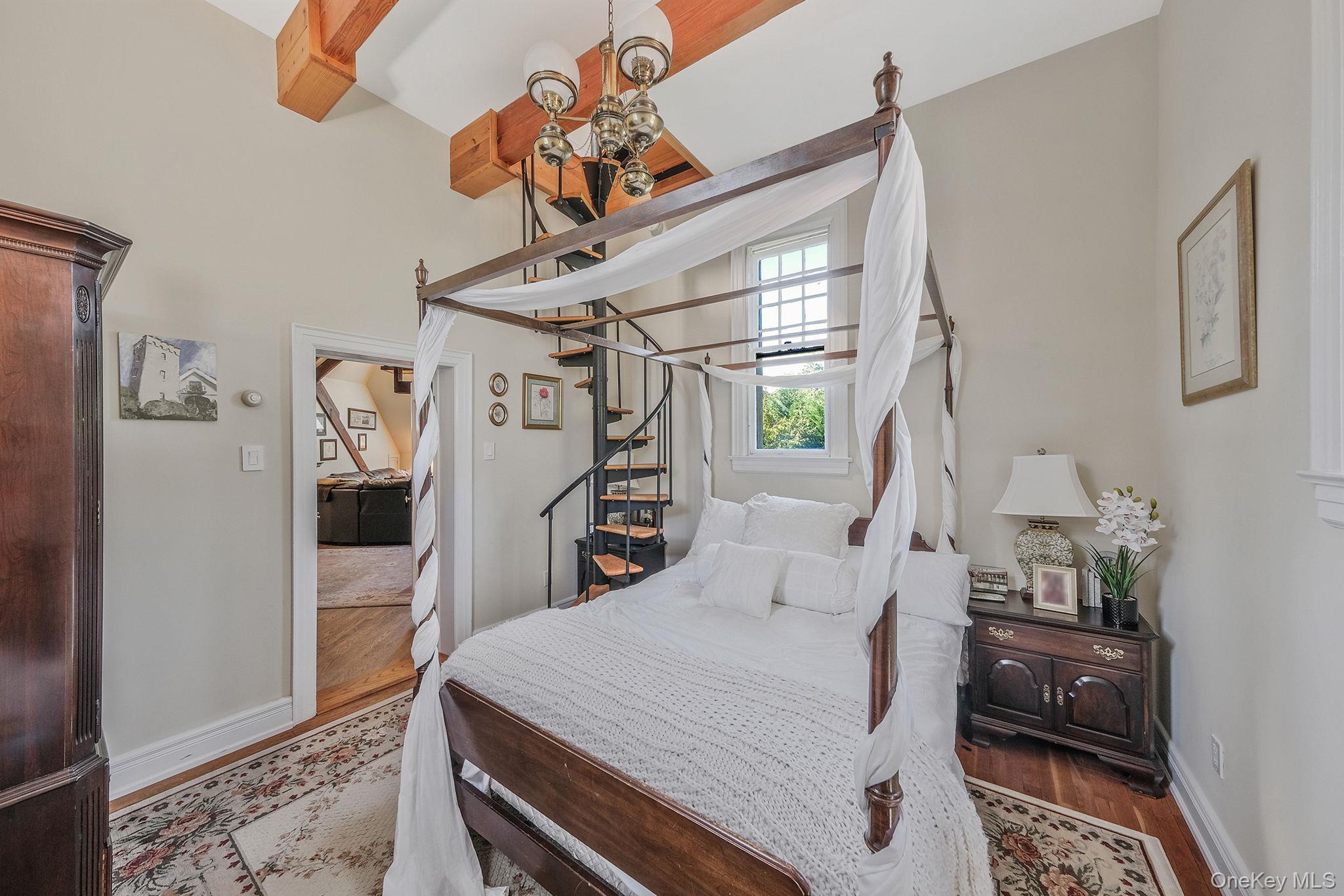 50 O'Connell Court, Great River, NY 11739