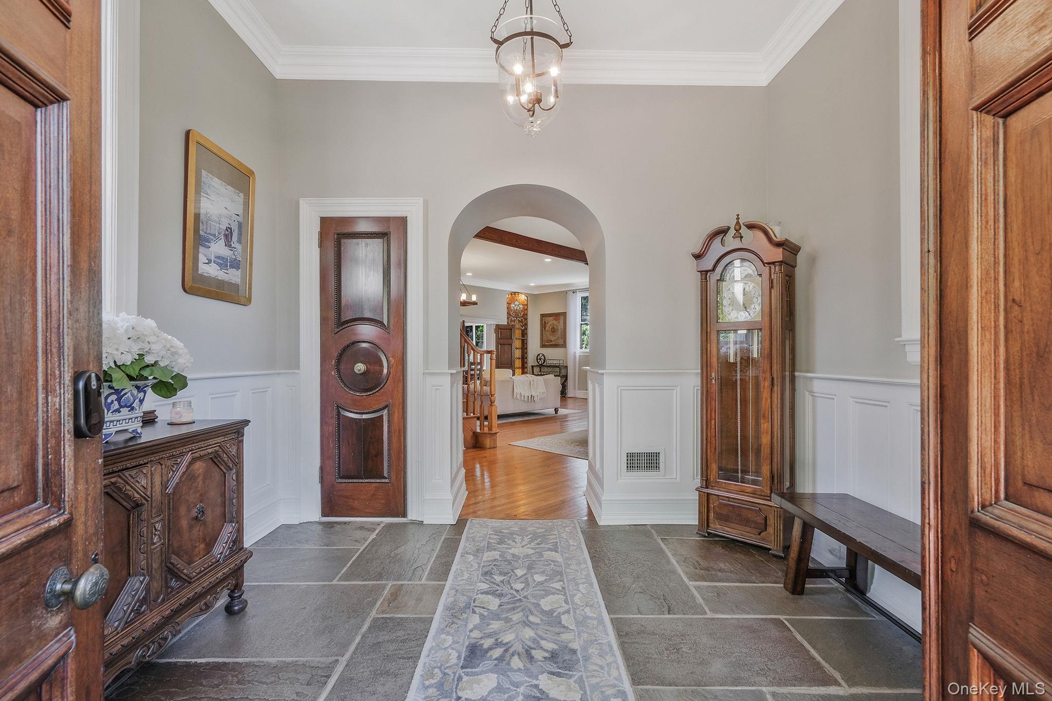 50 O'Connell Court, Great River, NY 11739