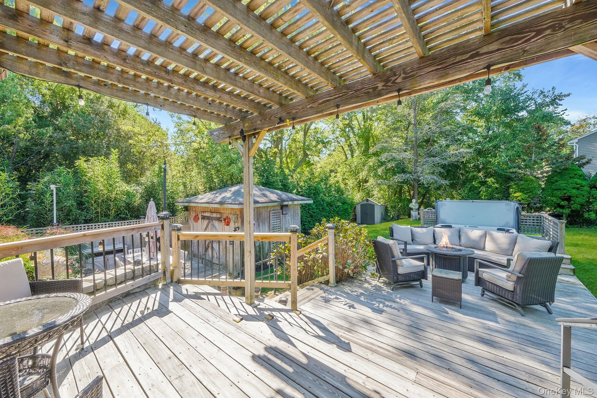 50 O'Connell Court, Great River, NY 11739