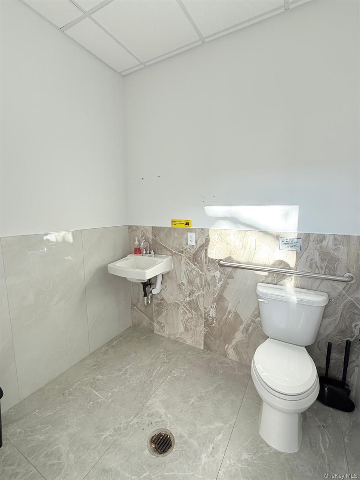 91-02 101 Ave, Ozone Park, NY 11416