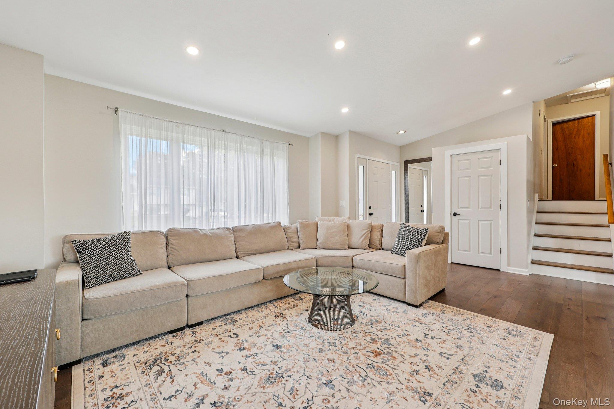 32 Carlisle Way, Washingtonville, NY 10992