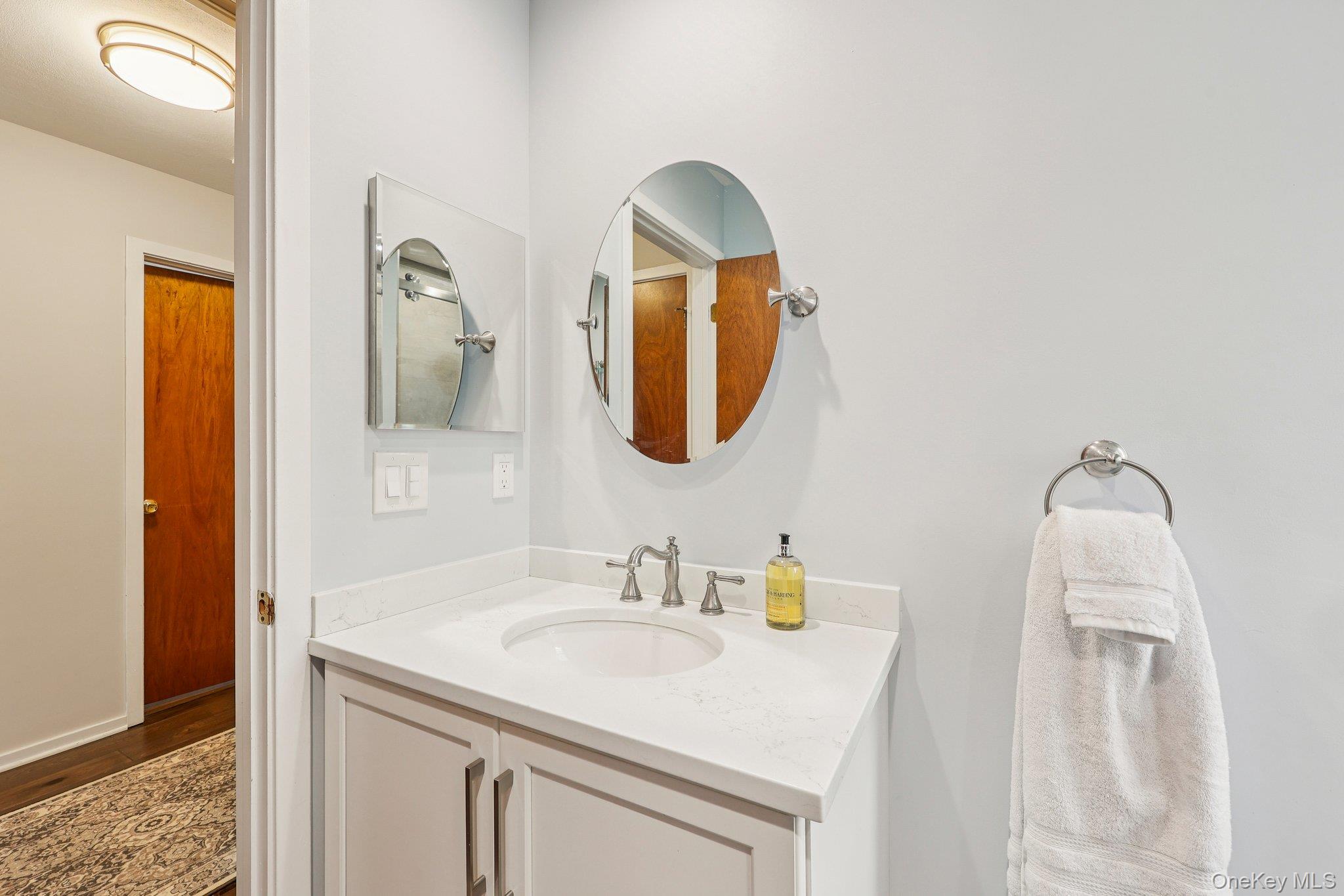 32 Carlisle Way, Washingtonville, NY 10992