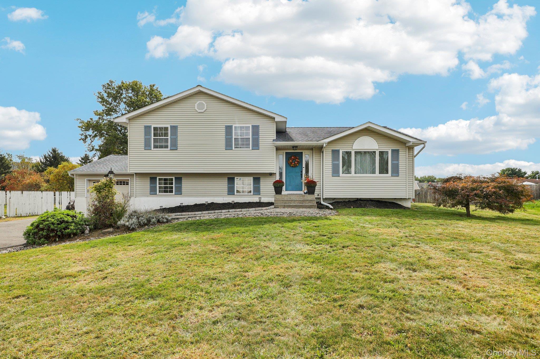 32 Carlisle Way, Washingtonville, NY 10992
