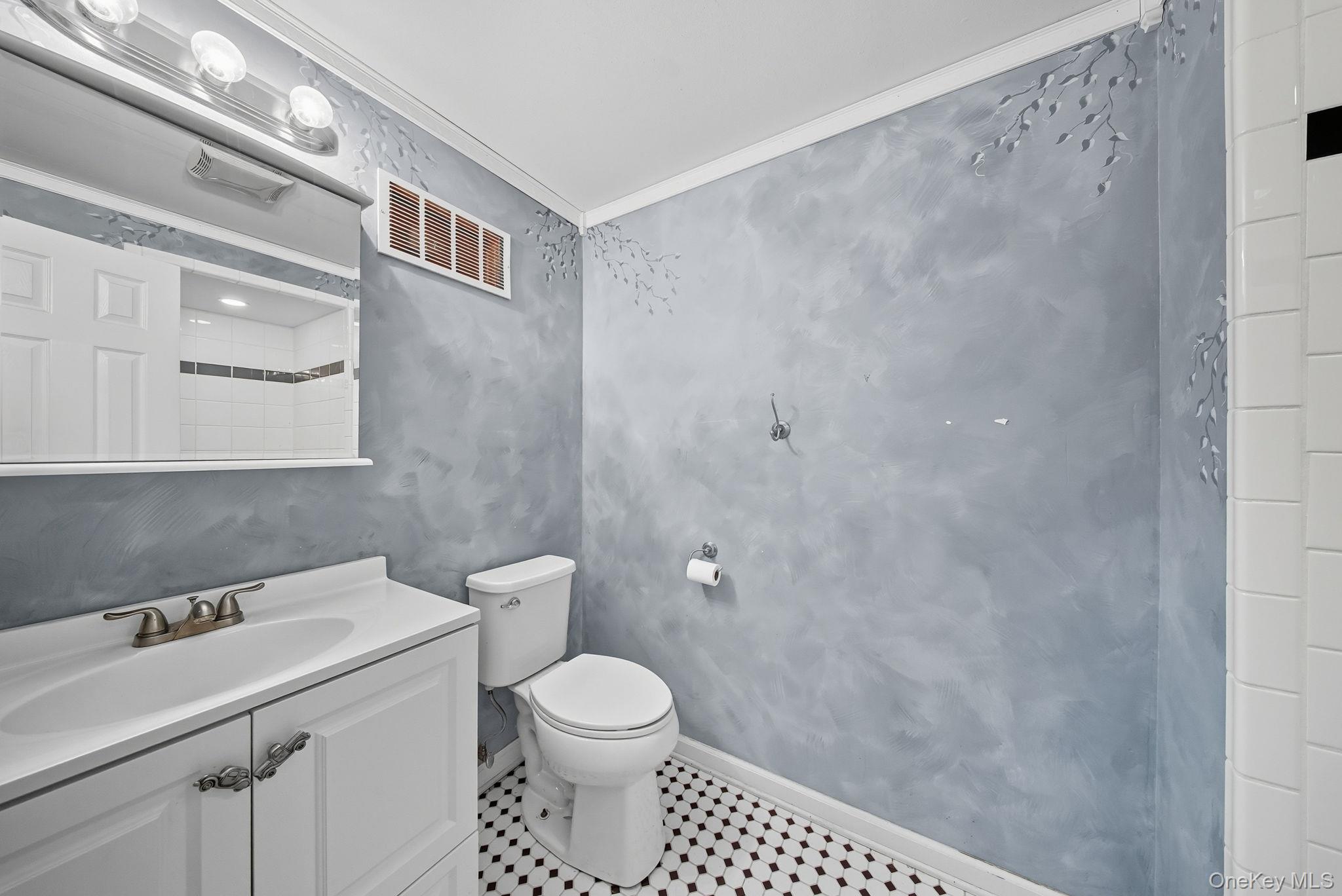 52 Hill Road, Middletown, NY 10941