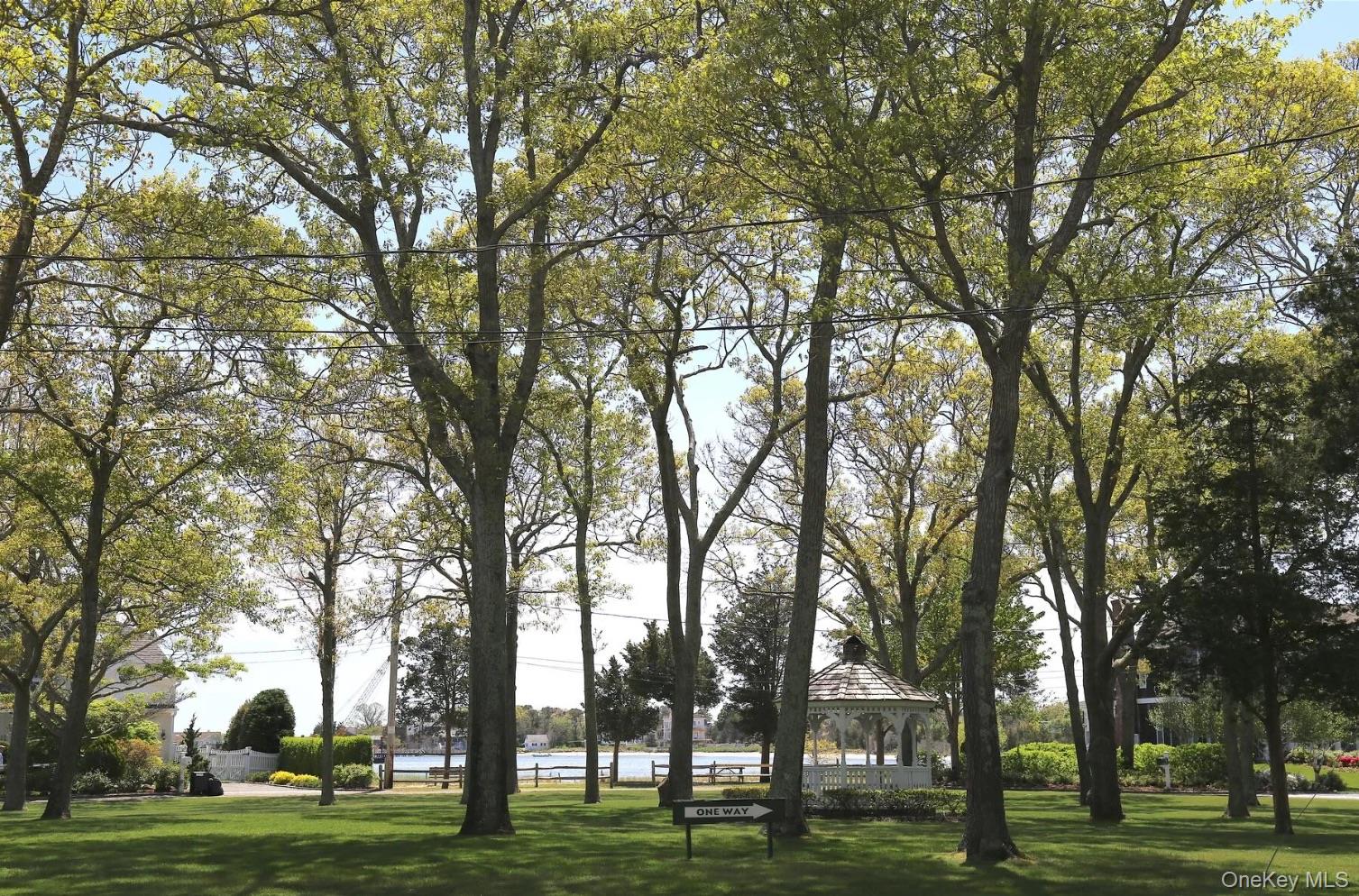 5 Mill Race Road, Hampton Bays, NY 11946