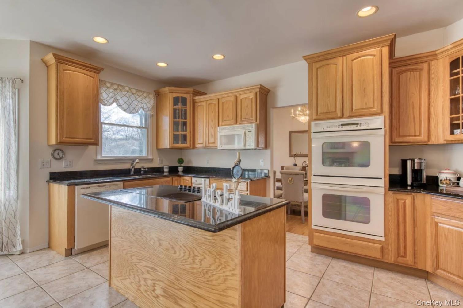 5 Mill Race Road, Hampton Bays, NY 11946