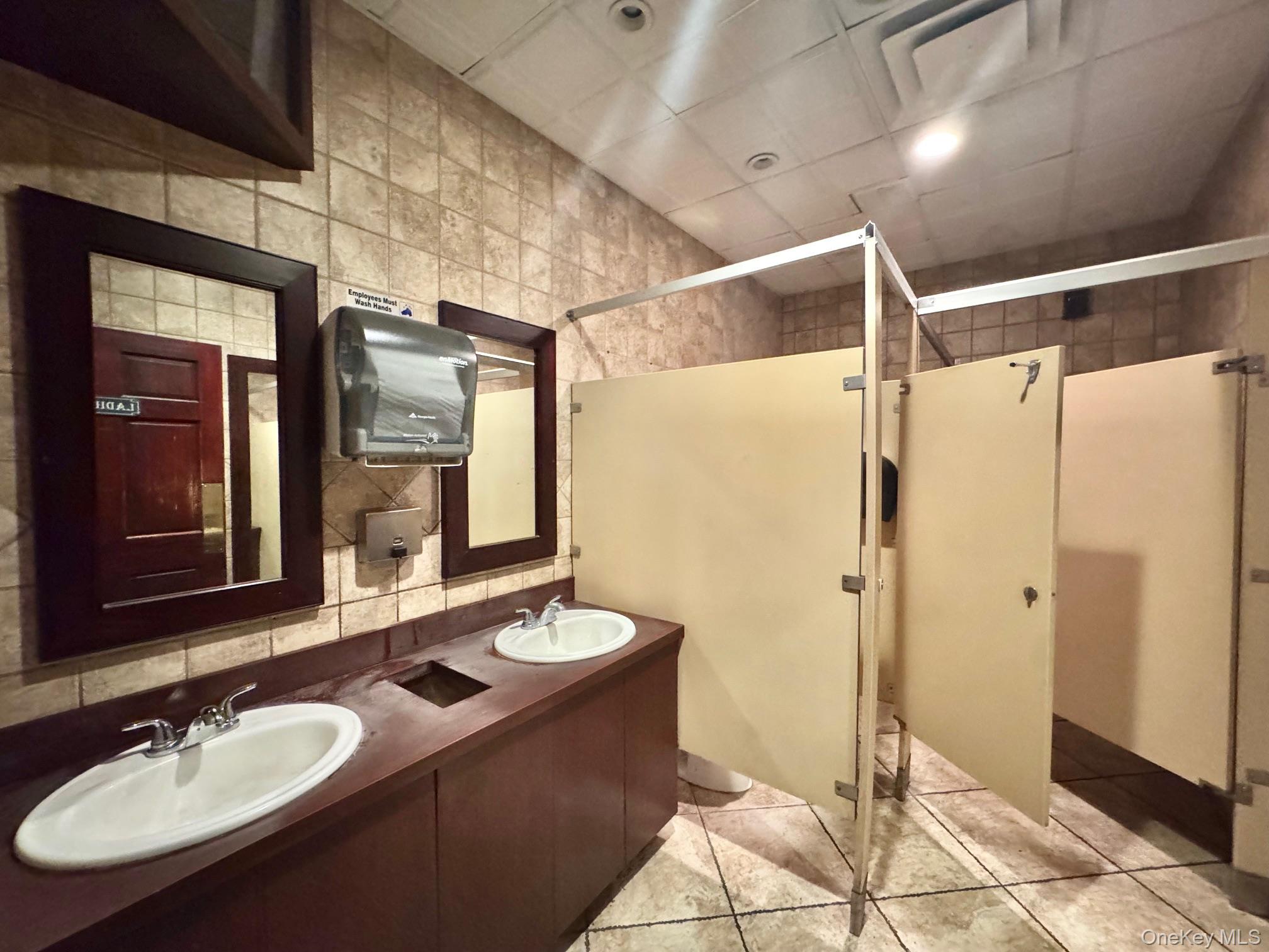 42-46 Broadway, Rocky Point, NY 11778