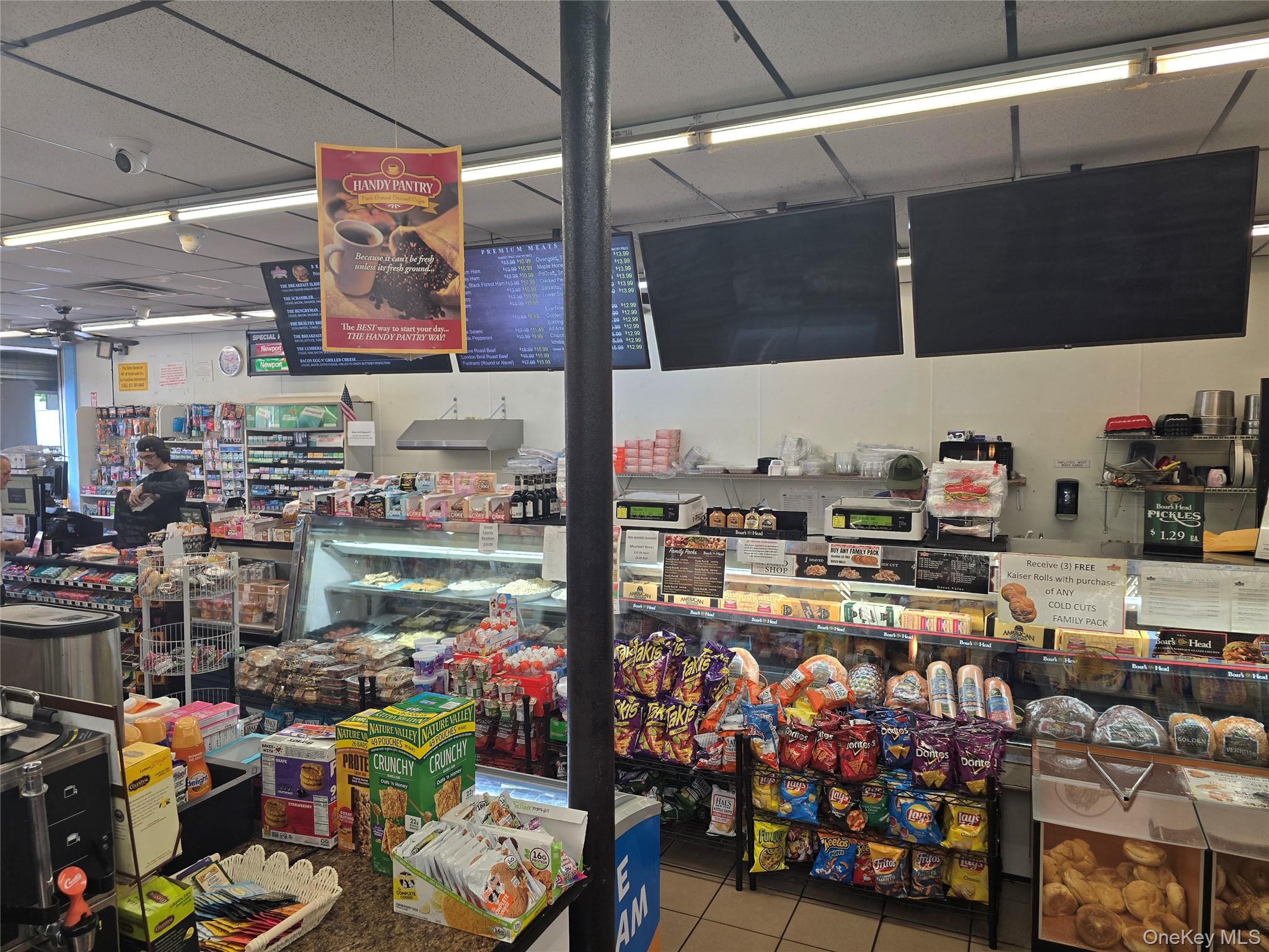 1202 Grundy Avenue, Holbrook, NY 11741