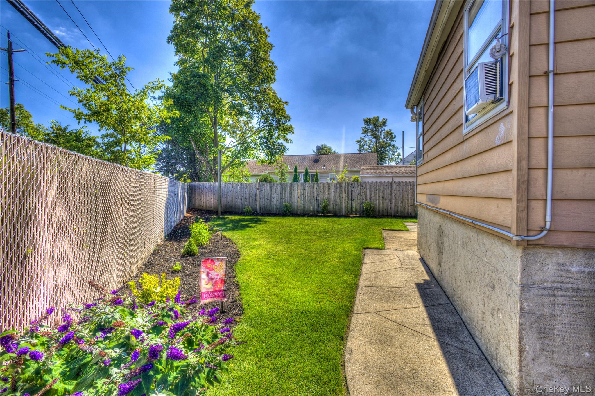 1 Alexine Avenue, East Rockaway, NY 11518