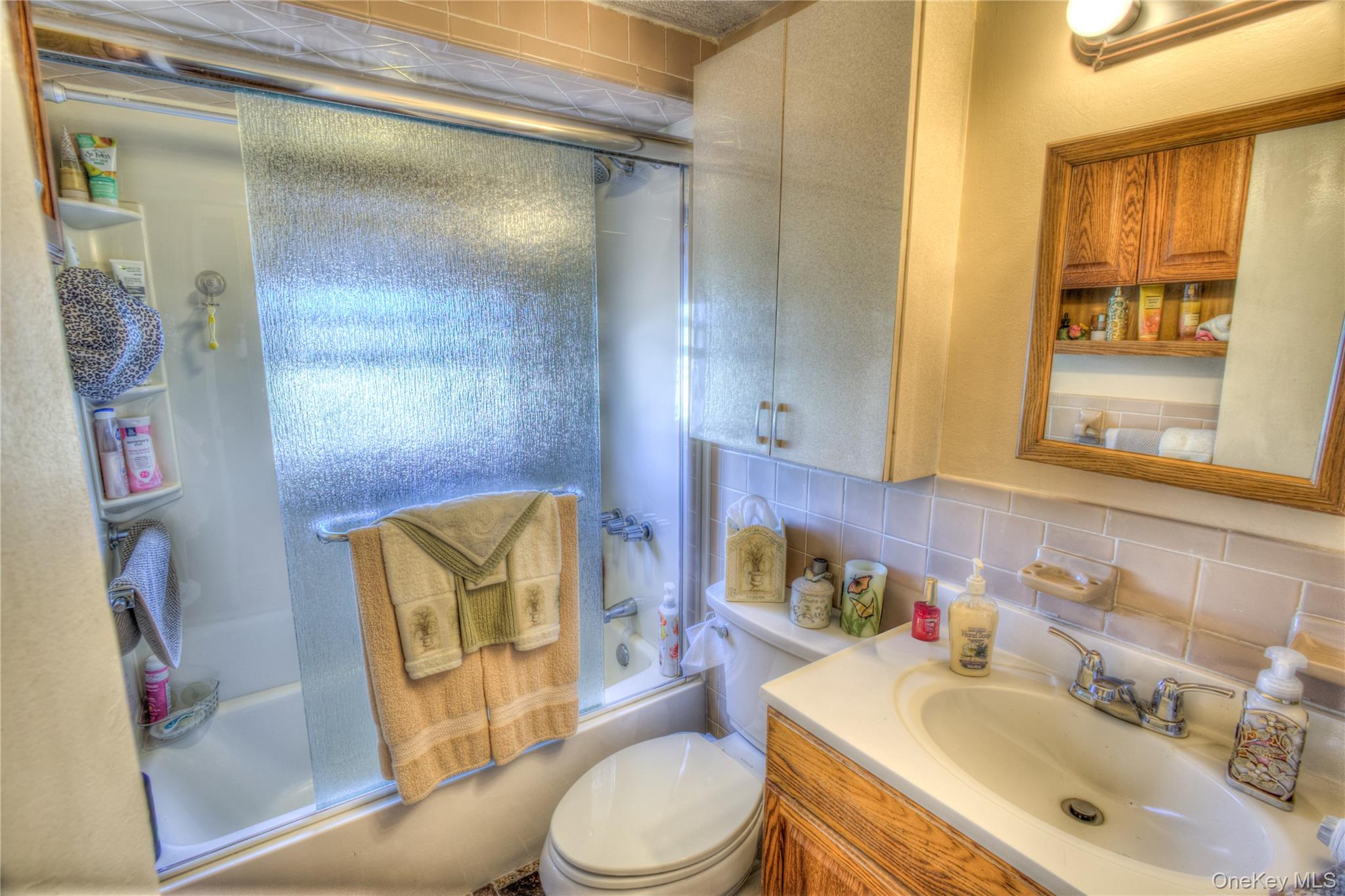 1 Alexine Avenue, East Rockaway, NY 11518