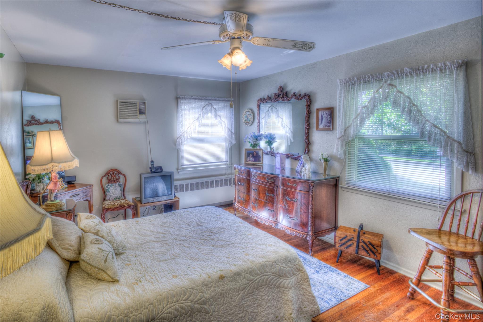 1 Alexine Avenue, East Rockaway, NY 11518