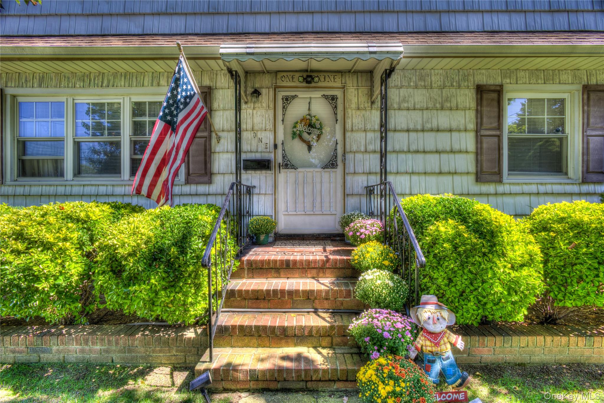 1 Alexine Avenue, East Rockaway, NY 11518