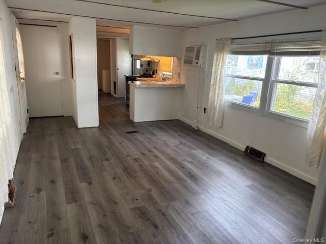 37-73 Hubbard Ave, Riverhead, NY 11901