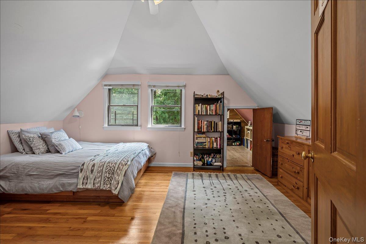 99 Pinecrest Parkway, Hastings-on-Hudson, NY 10706