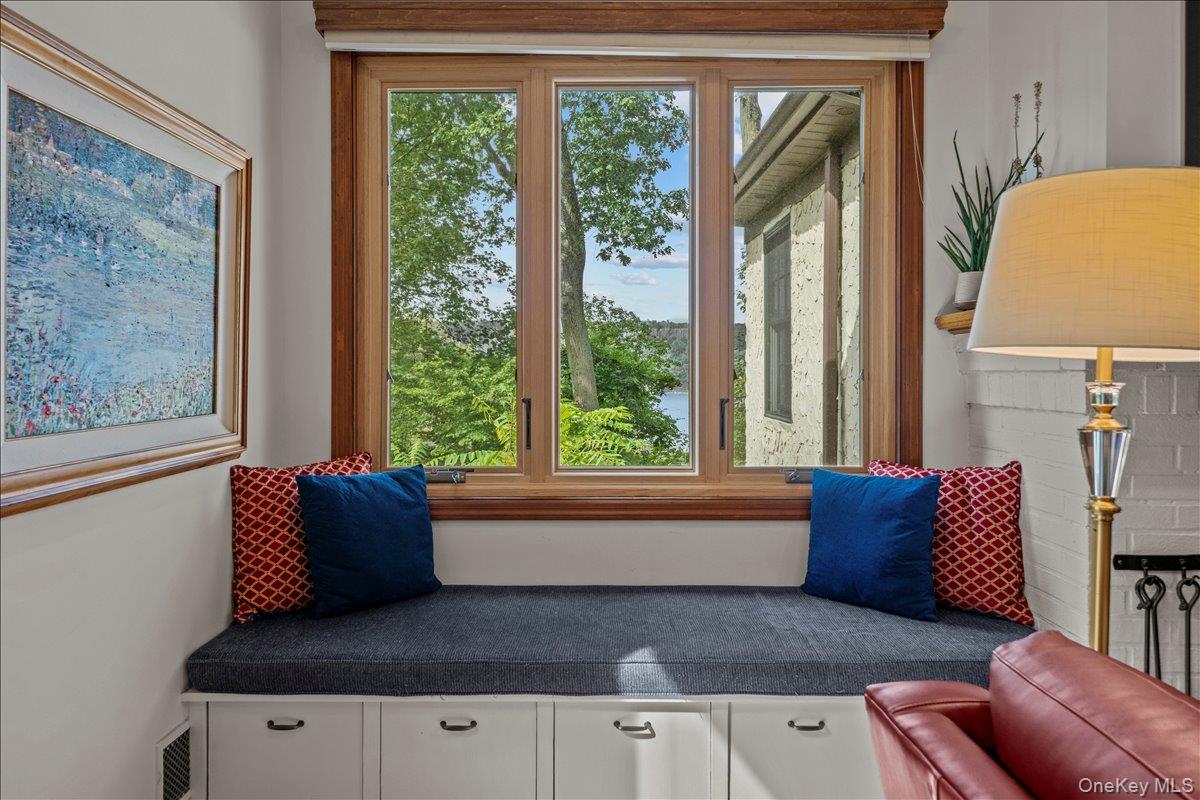 99 Pinecrest Parkway, Hastings-on-Hudson, NY 10706