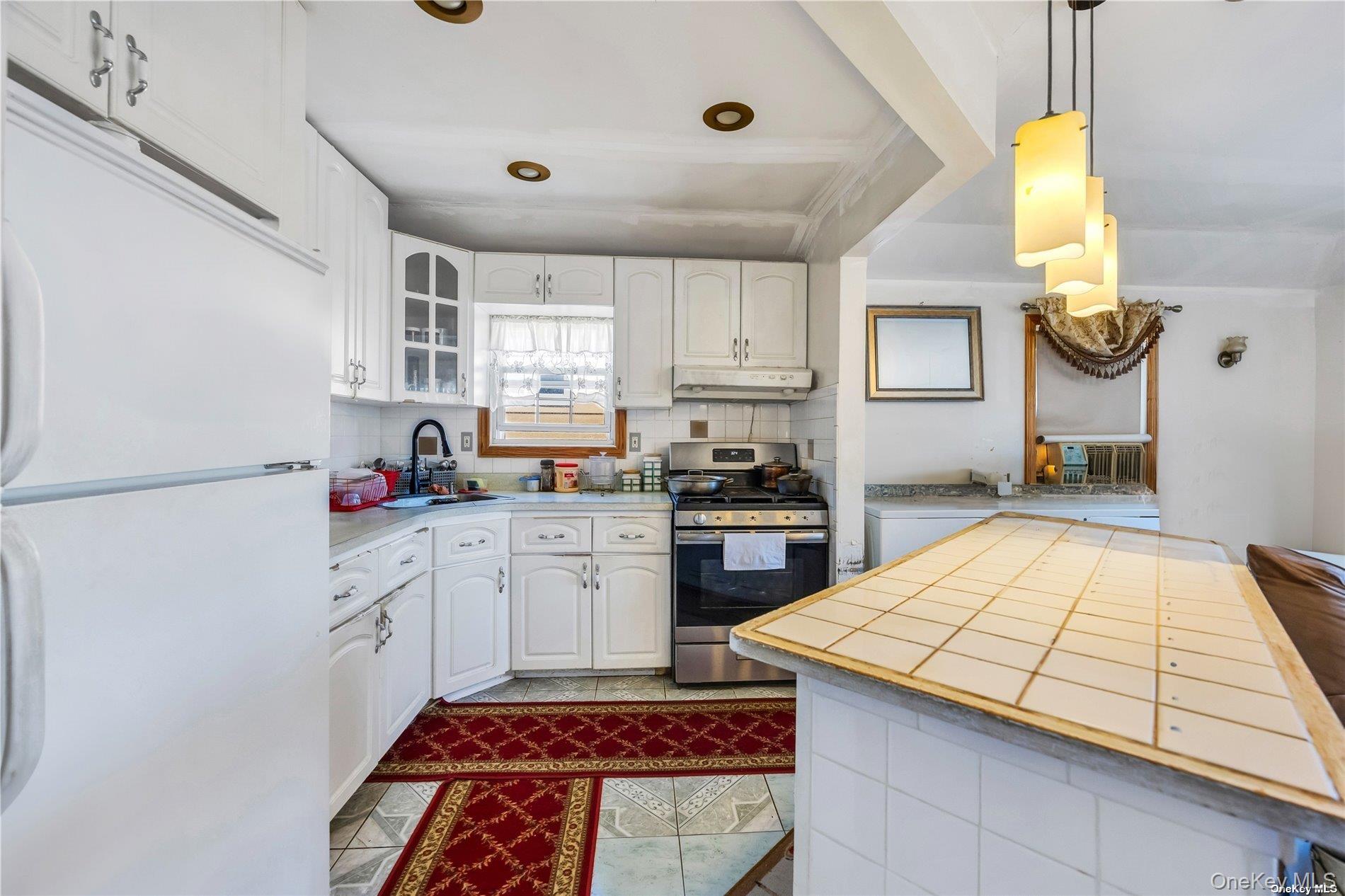 125-15 152nd Avenue, South Ozone Park, NY 11420