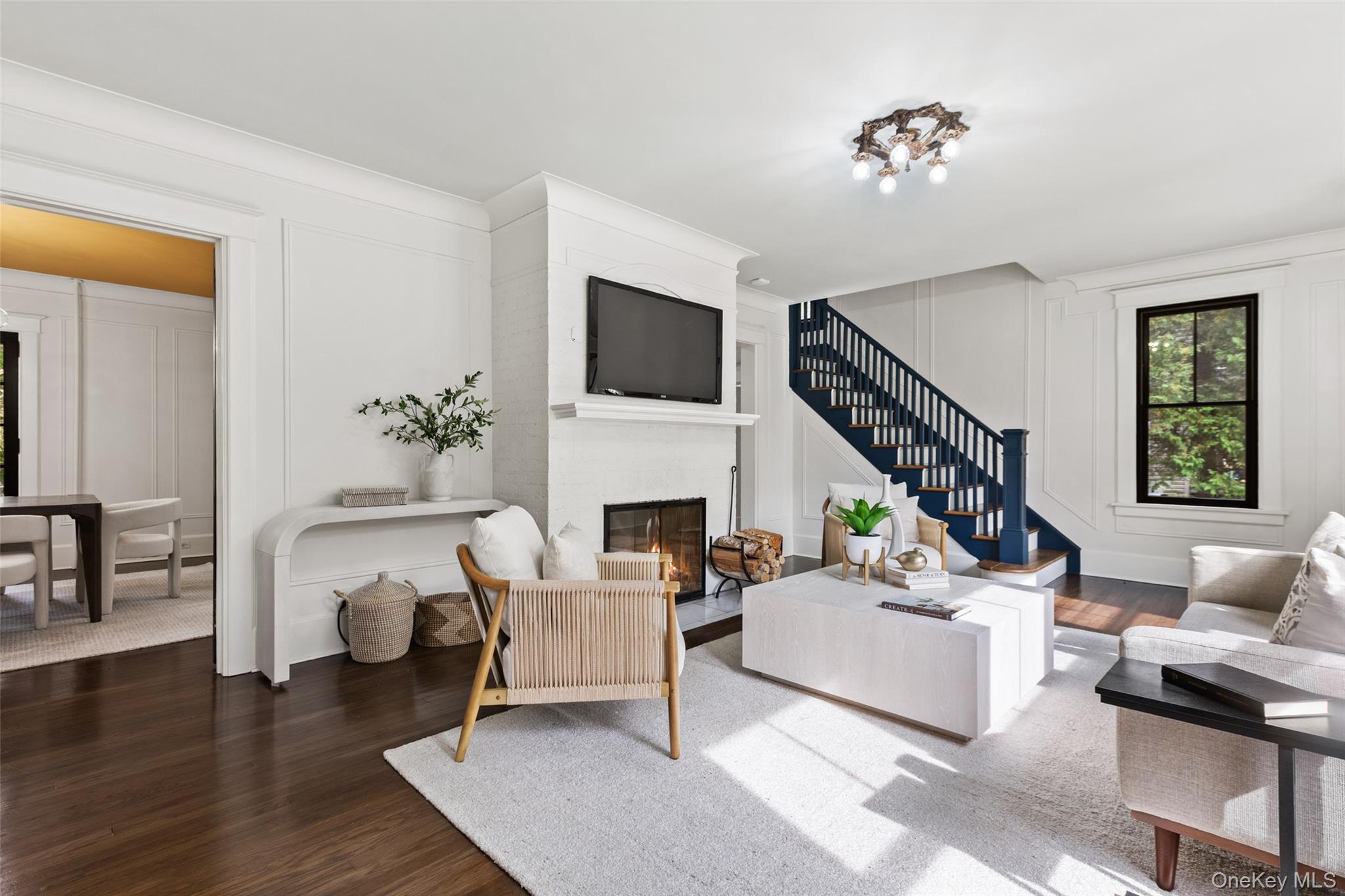 1064 Dobbs Ferry Road, White Plains, NY 10607