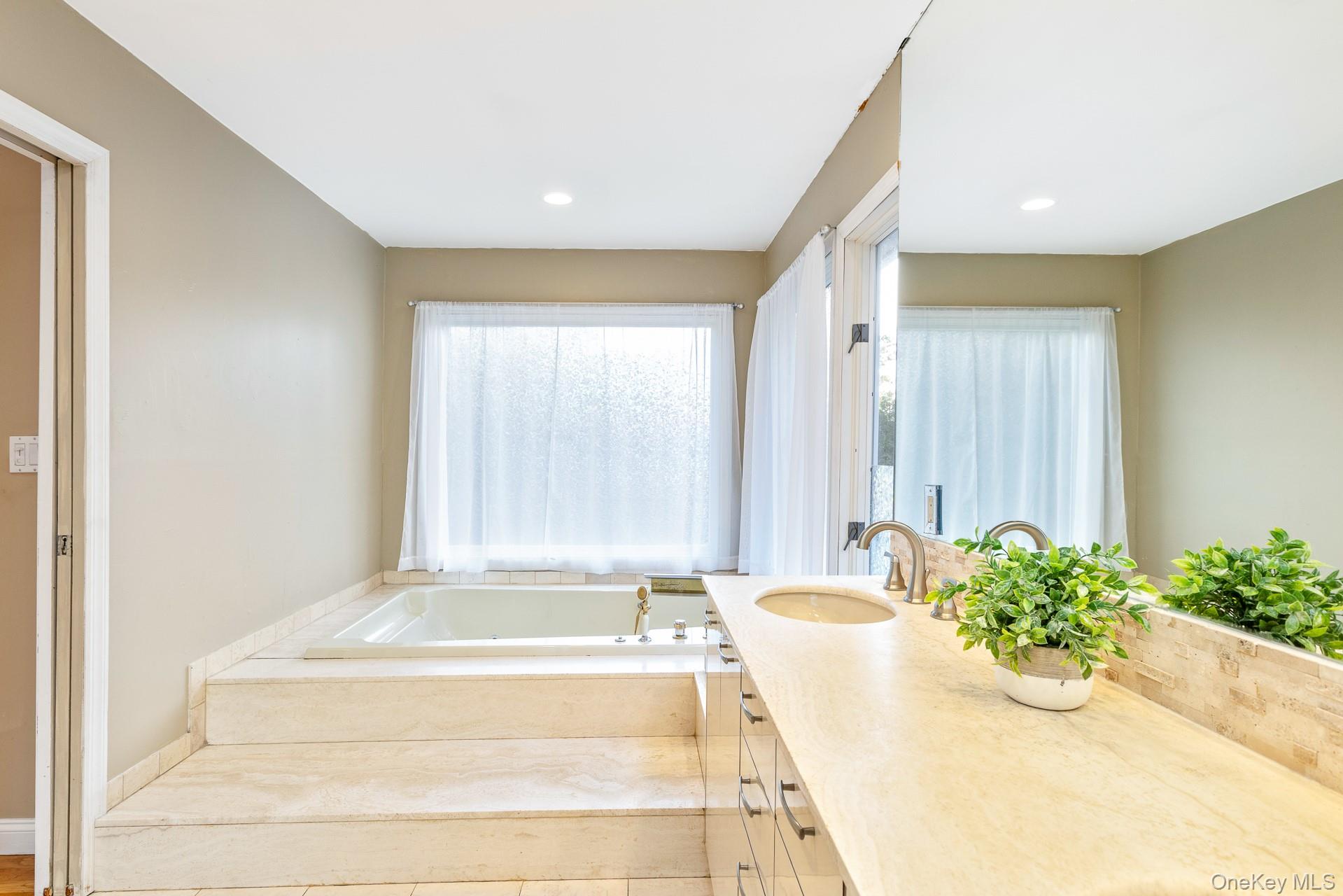 44 Twixt Hills Road, Saint James, NY 11780