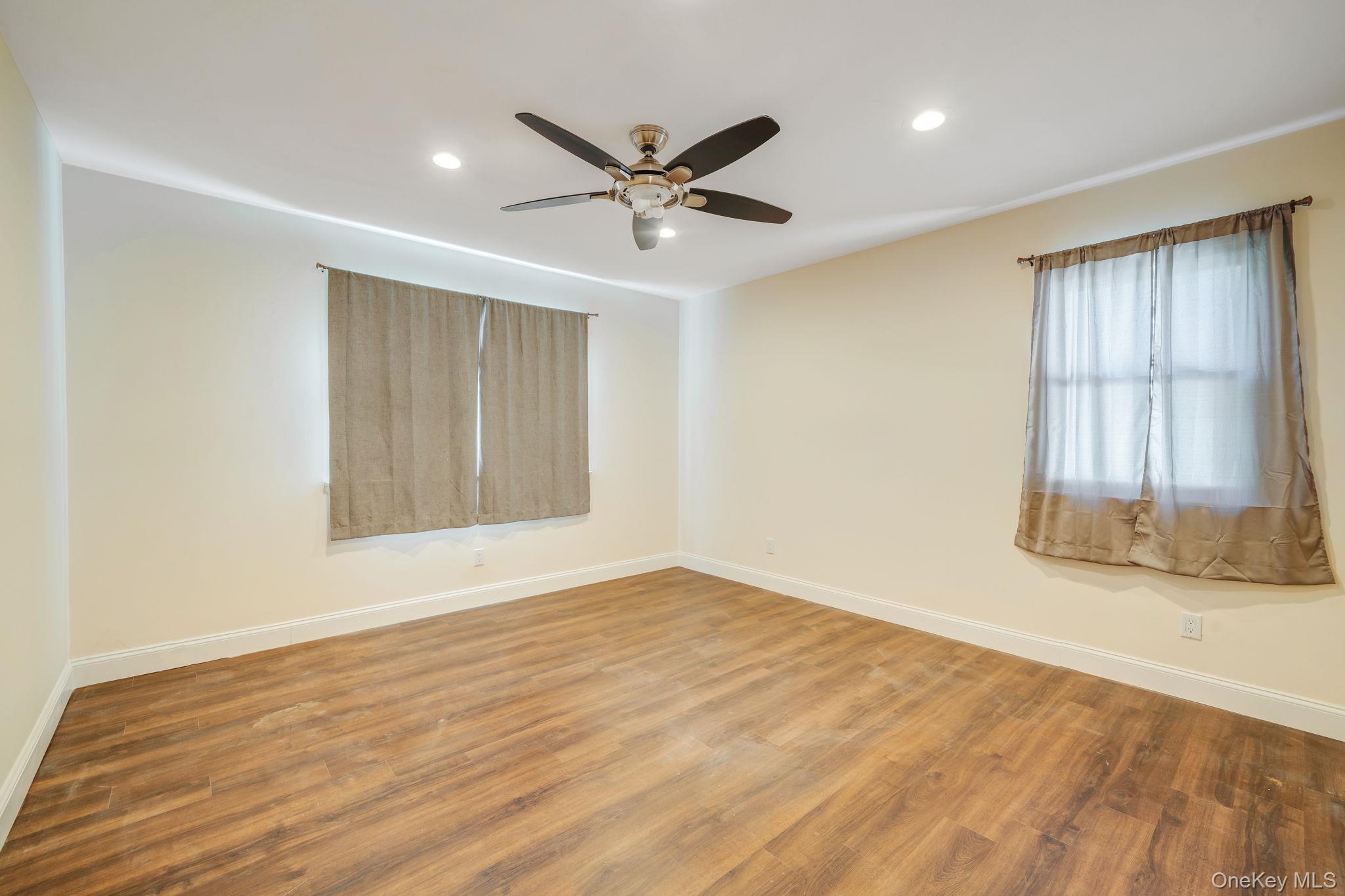 64 Ridgedale Avenue, Farmingville, NY 11738