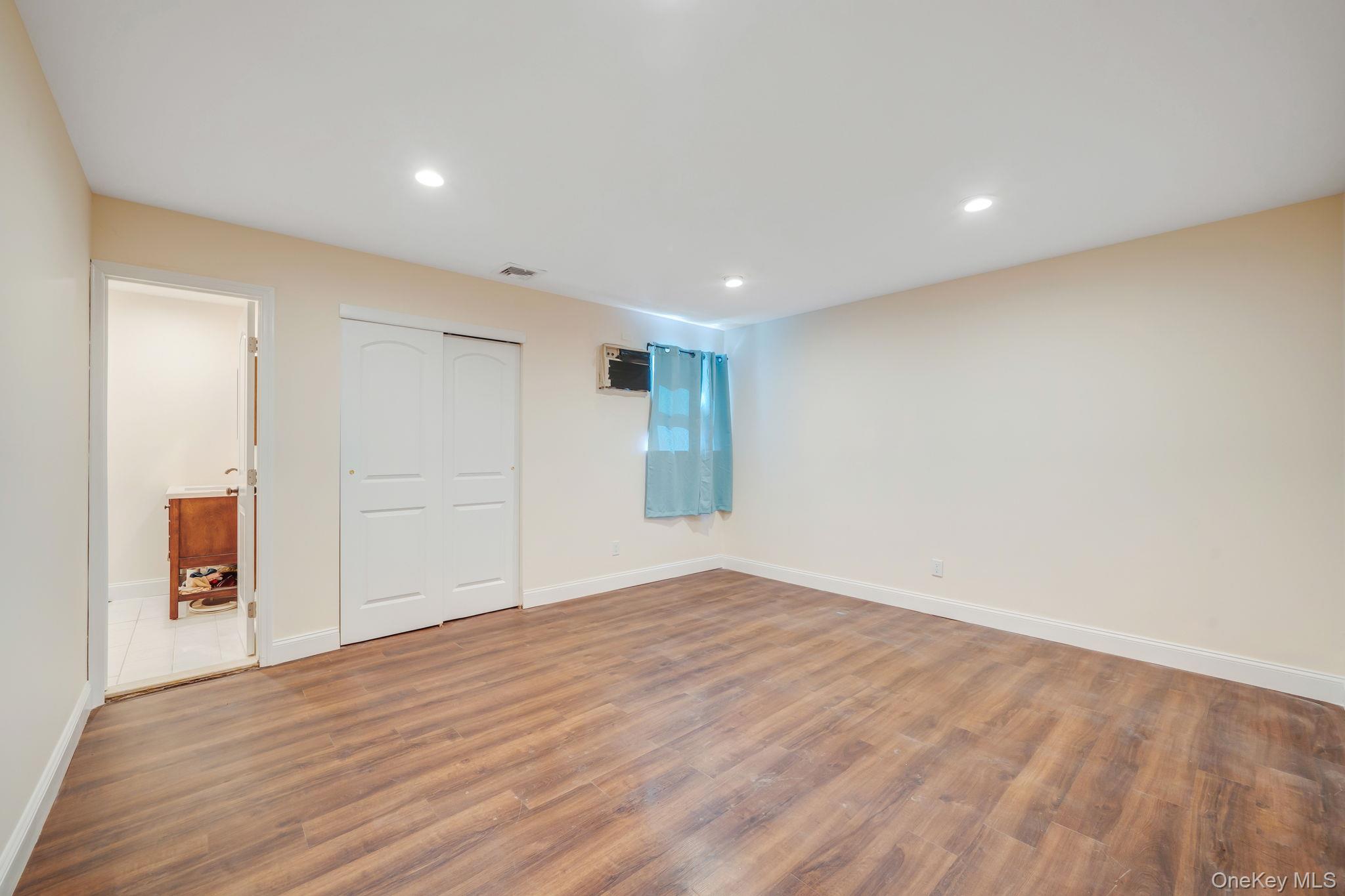 64 Ridgedale Avenue, Farmingville, NY 11738