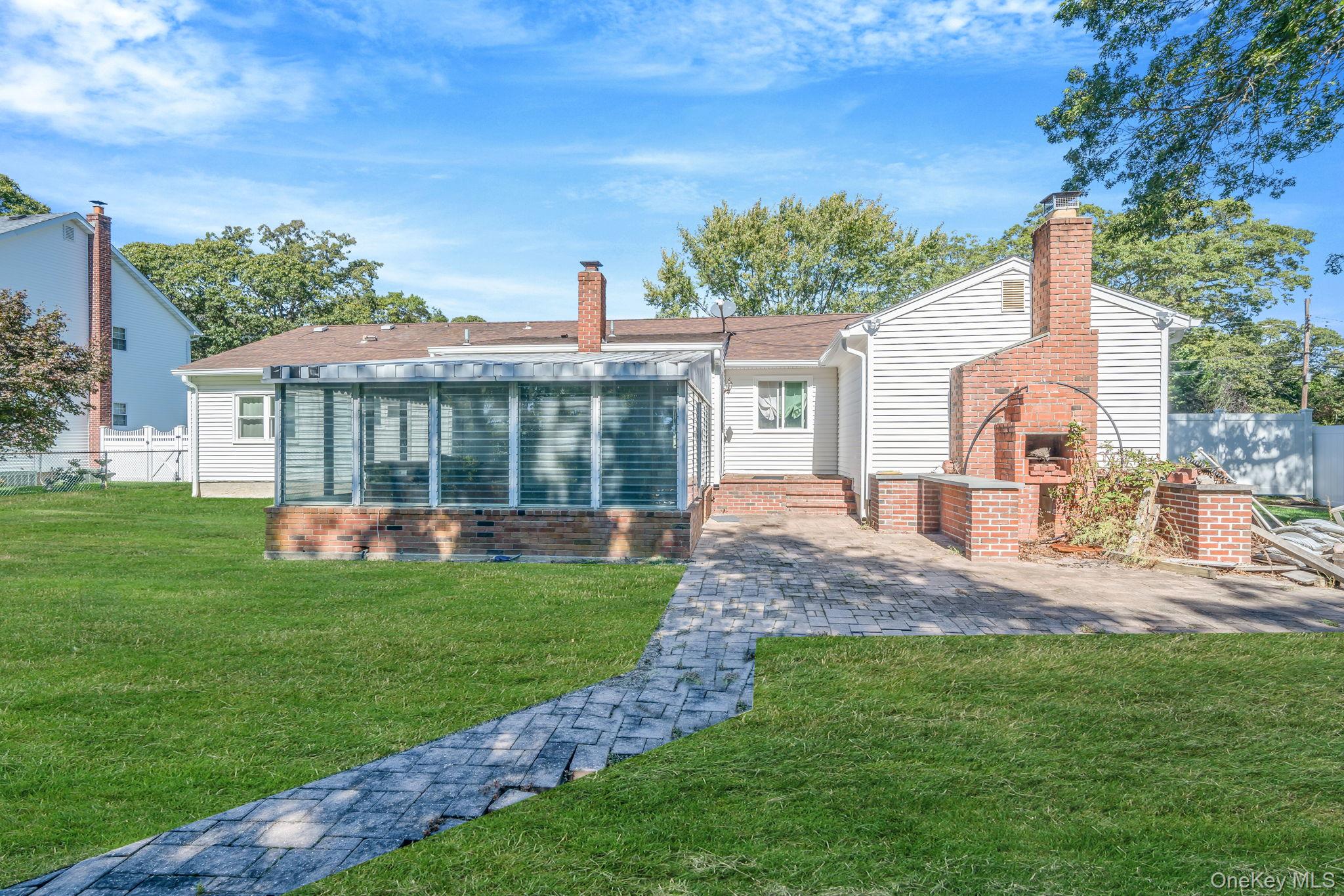 64 Ridgedale Avenue, Farmingville, NY 11738