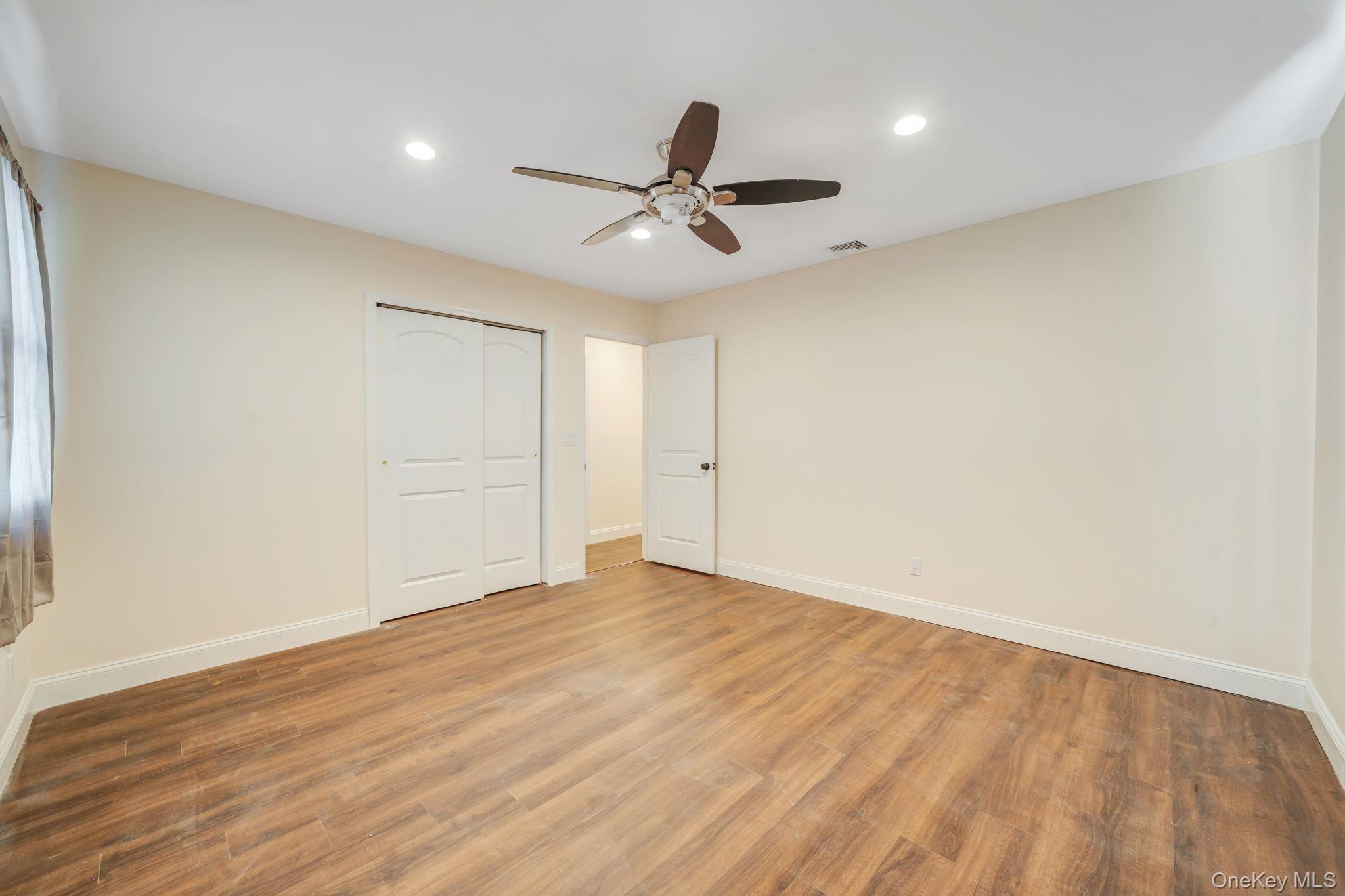 64 Ridgedale Avenue, Farmingville, NY 11738