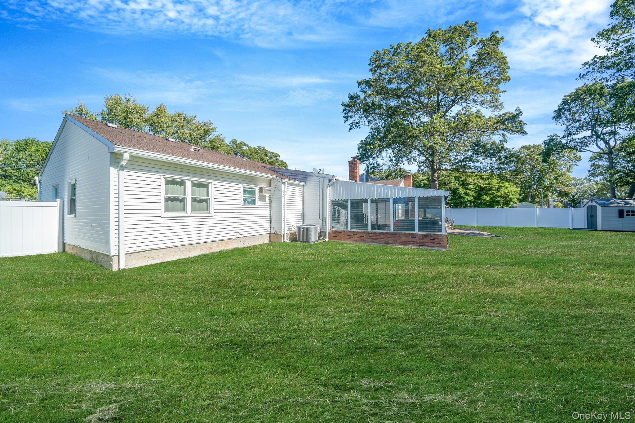 64 Ridgedale Avenue, Farmingville, NY 11738