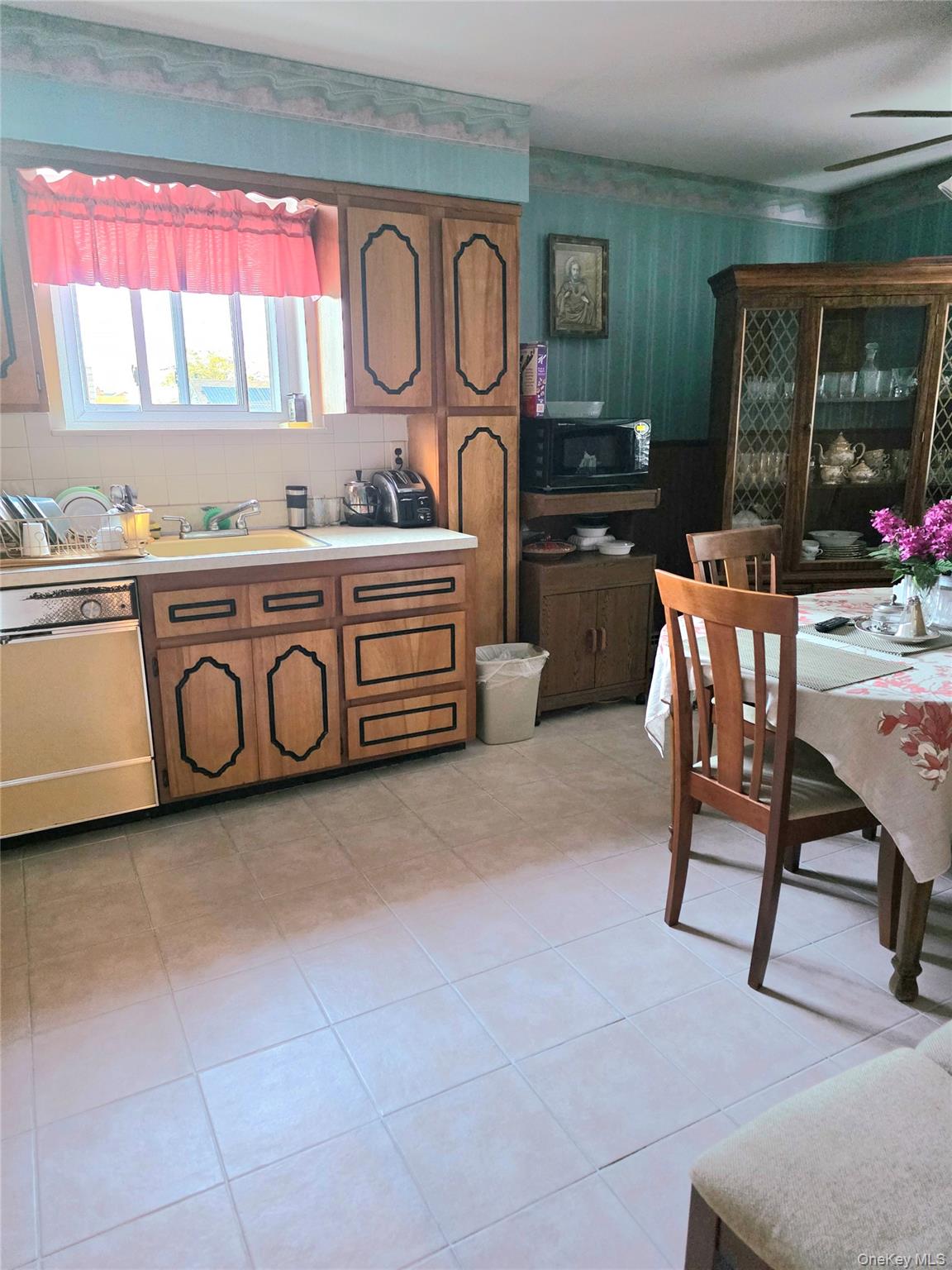 2867 Zulette Avenue, Bronx, NY 10461