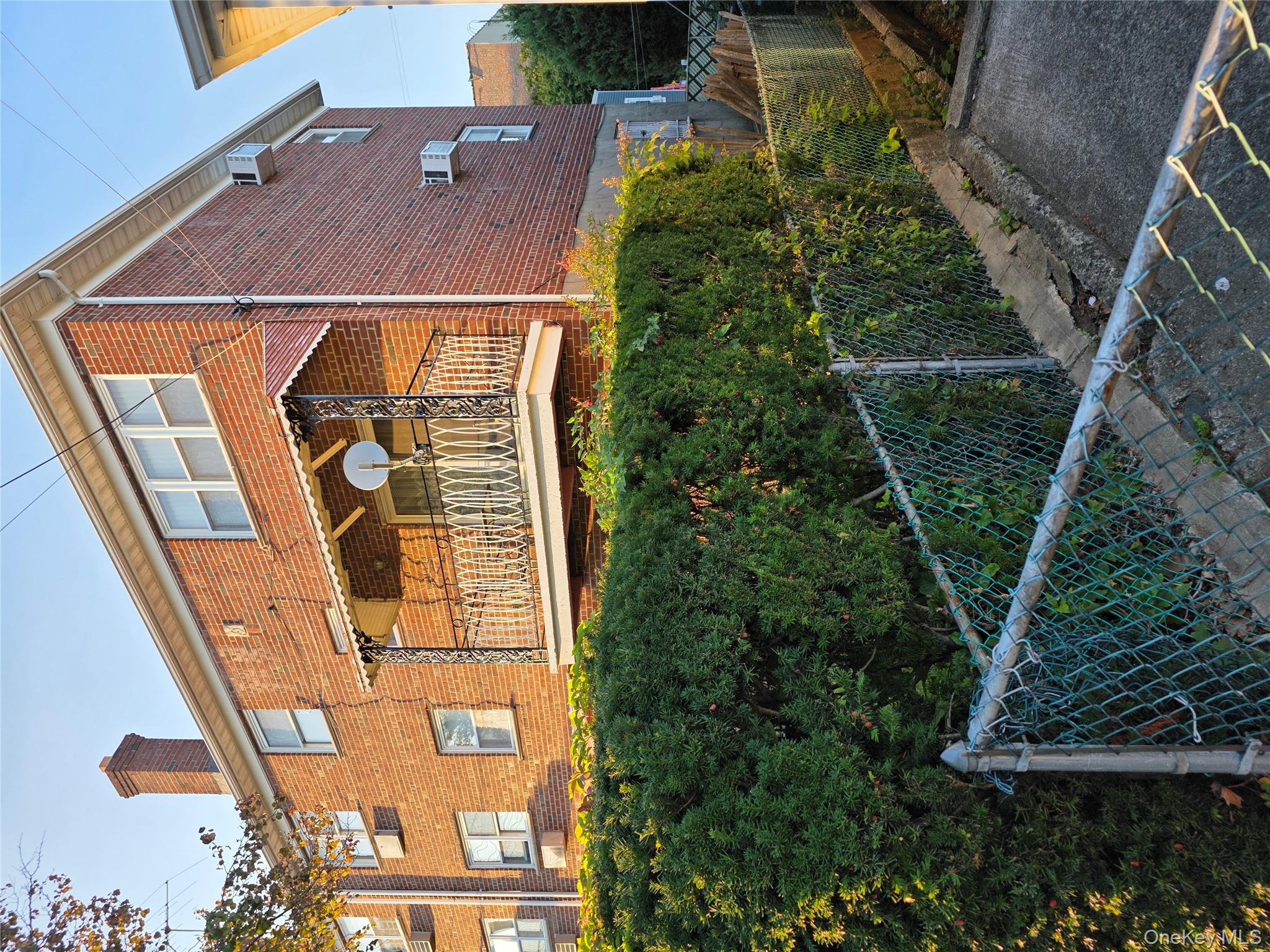 2867 Zulette Avenue, Bronx, NY 10461