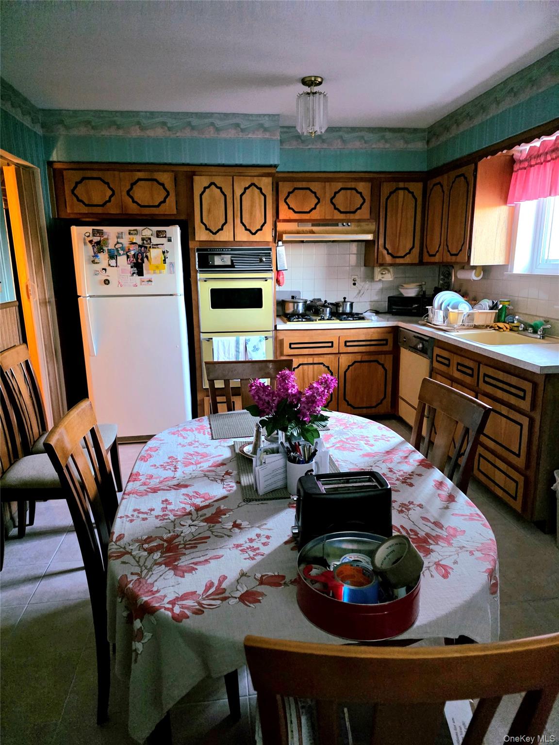 2867 Zulette Avenue, Bronx, NY 10461