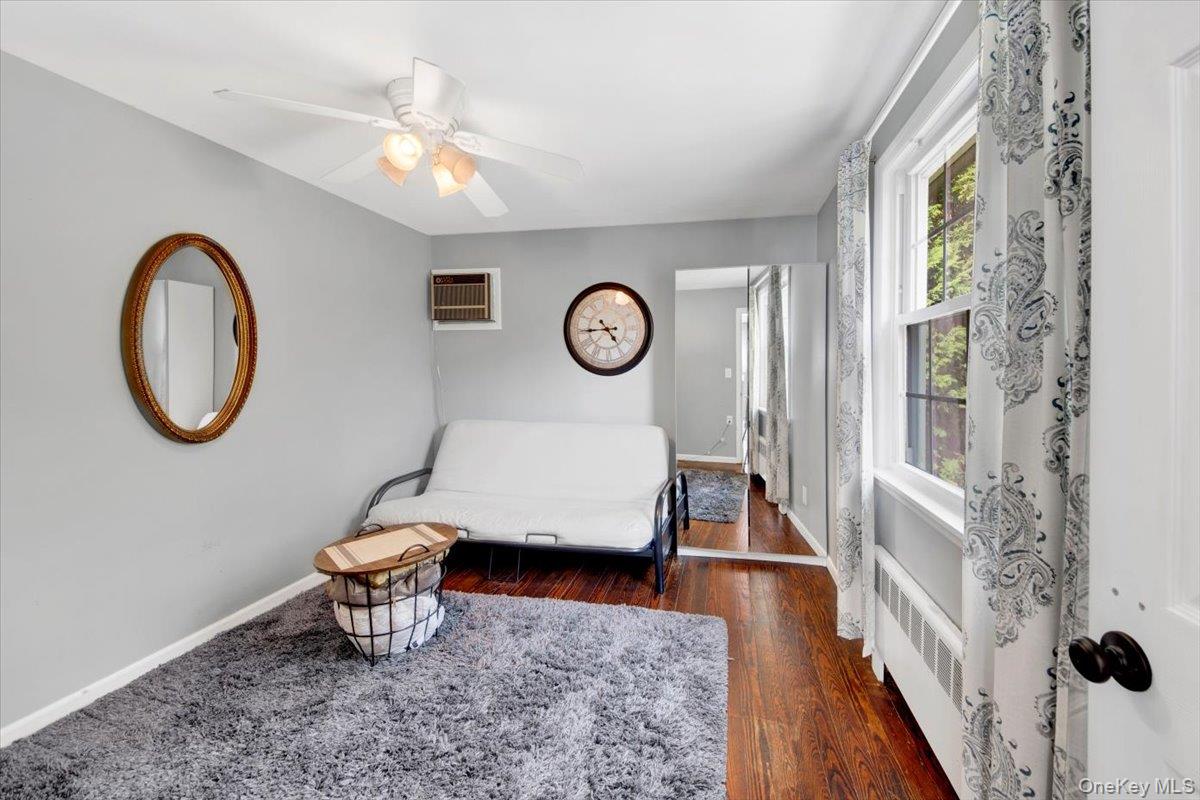 13 Sunset Hill Road, Putnam Valley, NY 10579