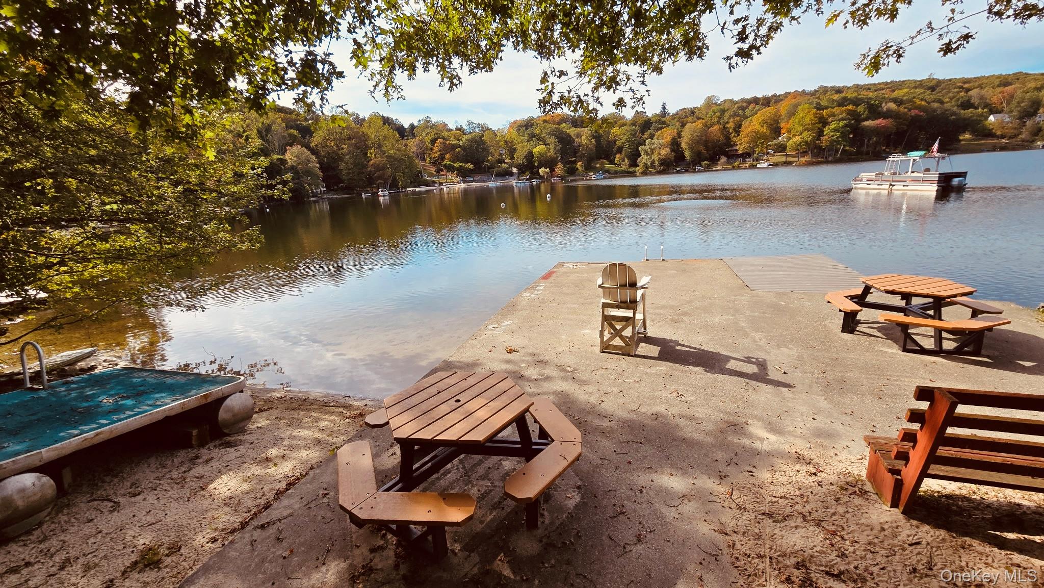 13 Sunset Hill Road, Putnam Valley, NY 10579