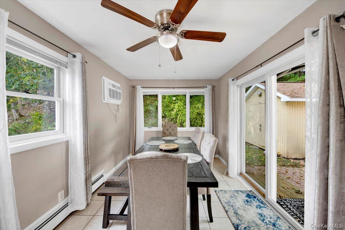 13 Sunset Hill Road, Putnam Valley, NY 10579