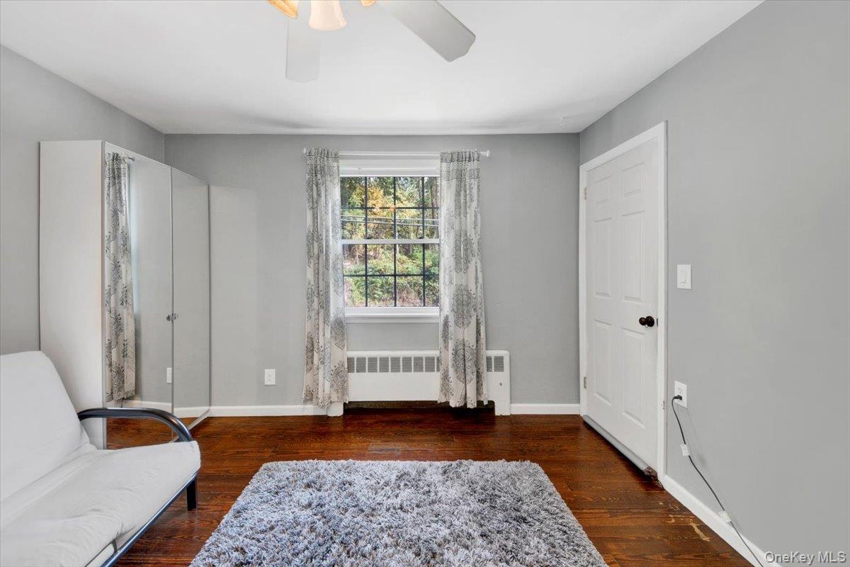 13 Sunset Hill Road, Putnam Valley, NY 10579