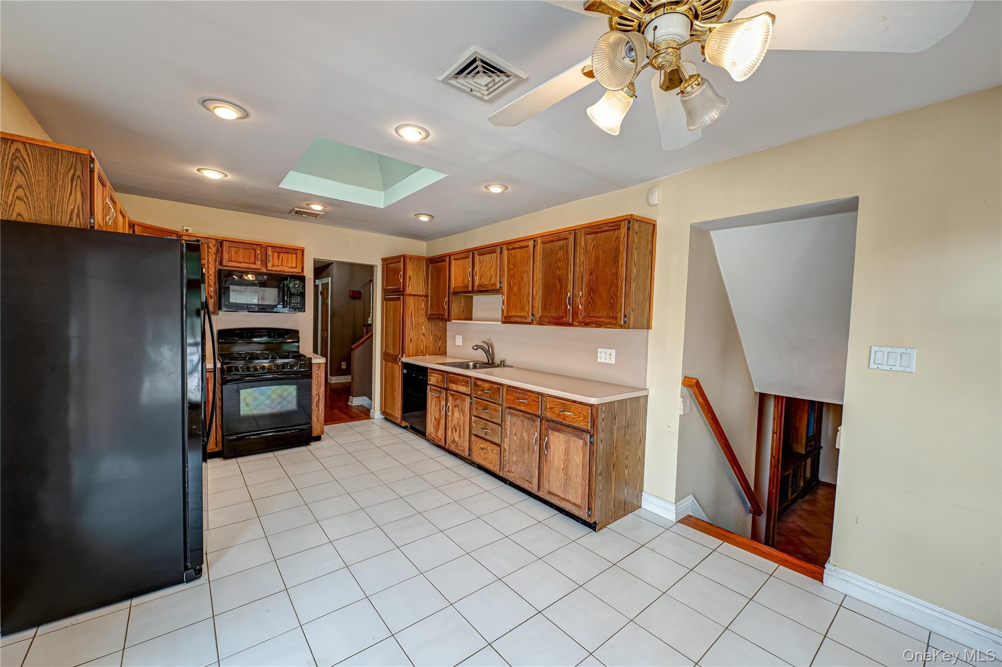 1872 Park Drive, Seaford, NY 11783