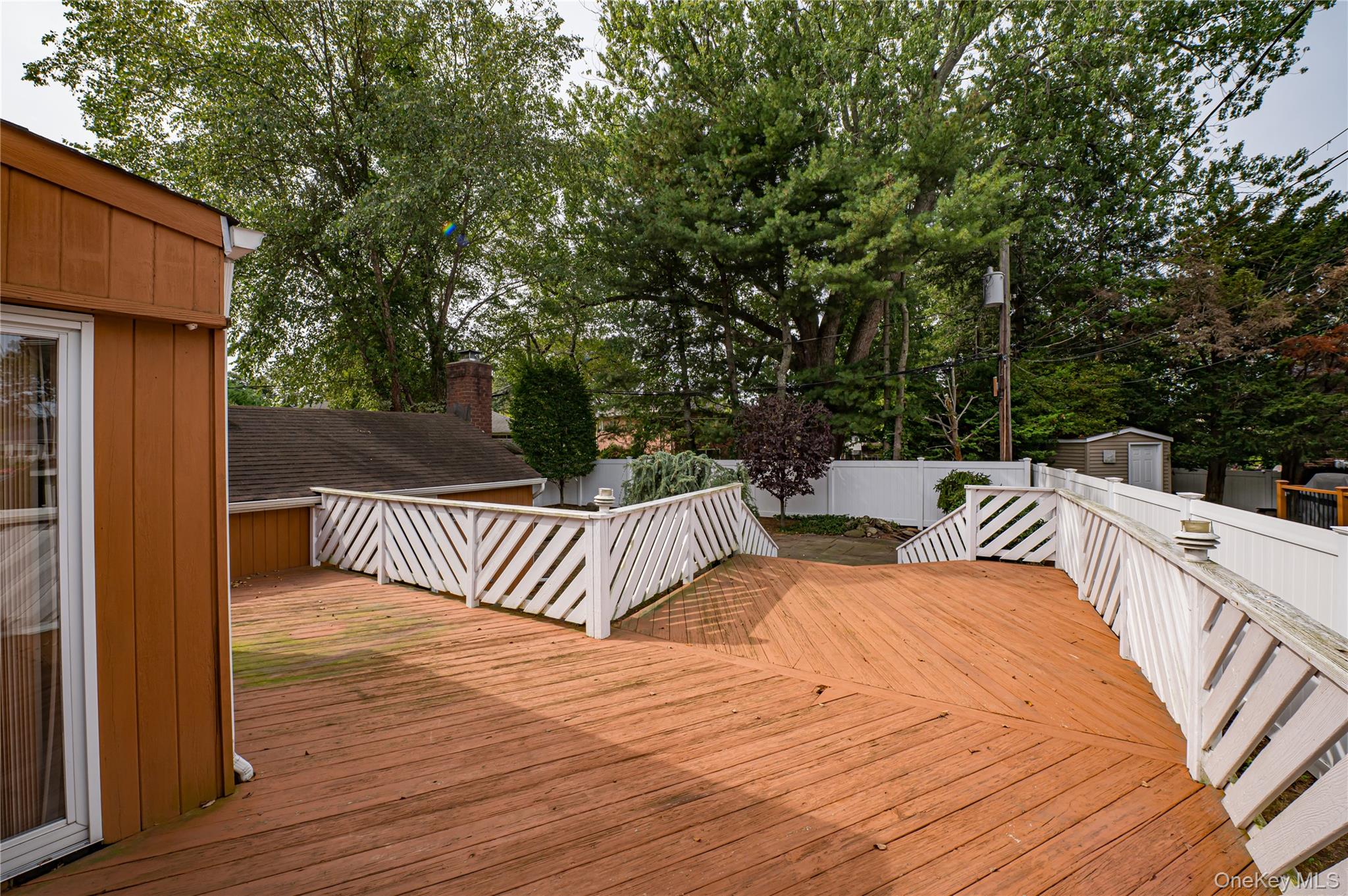 1872 Park Drive, Seaford, NY 11783