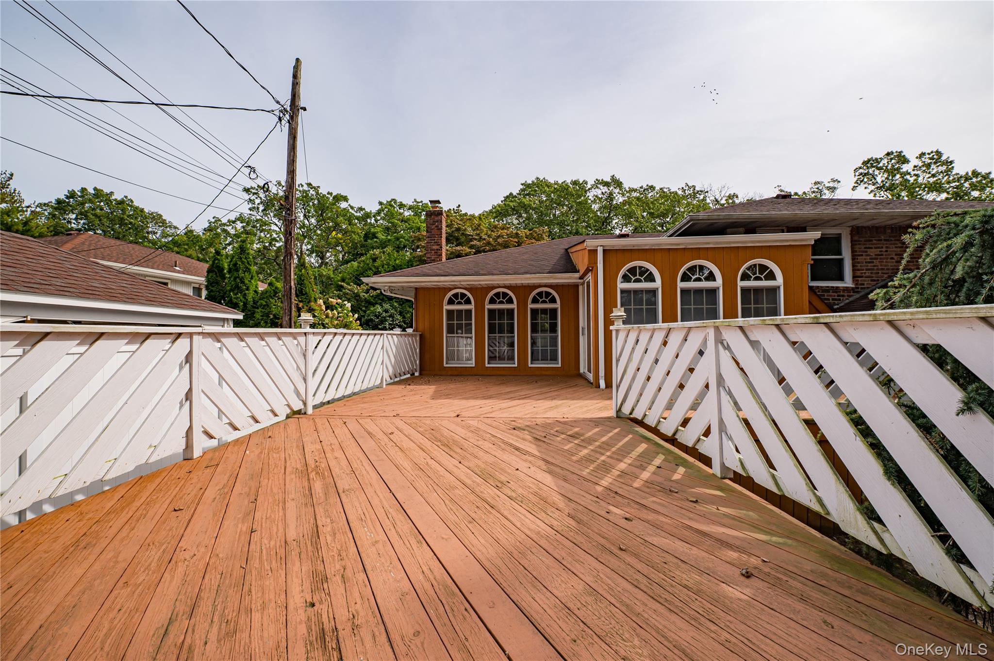 1872 Park Drive, Seaford, NY 11783