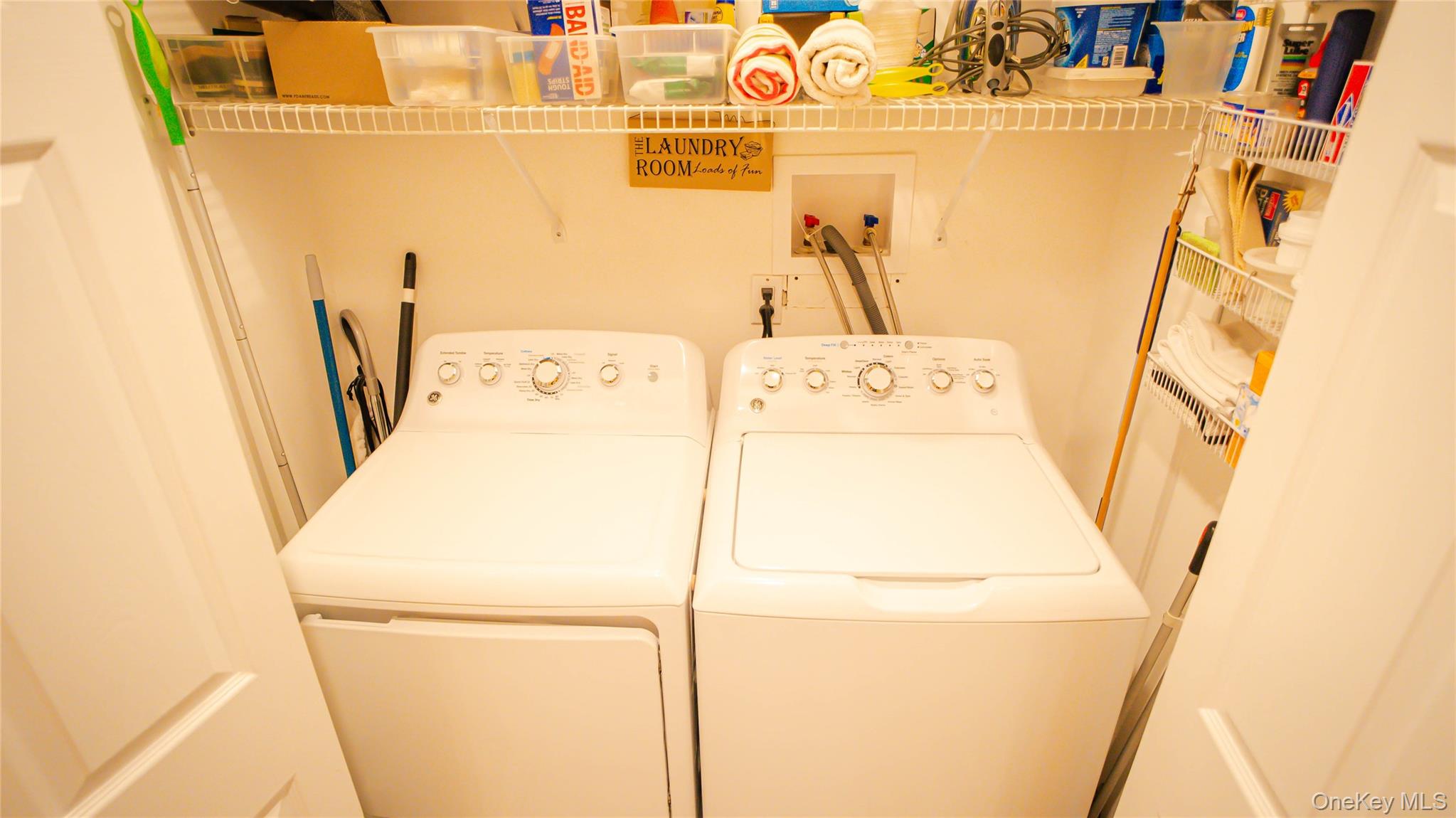 62 Burton Lane, Commack, NY 11725