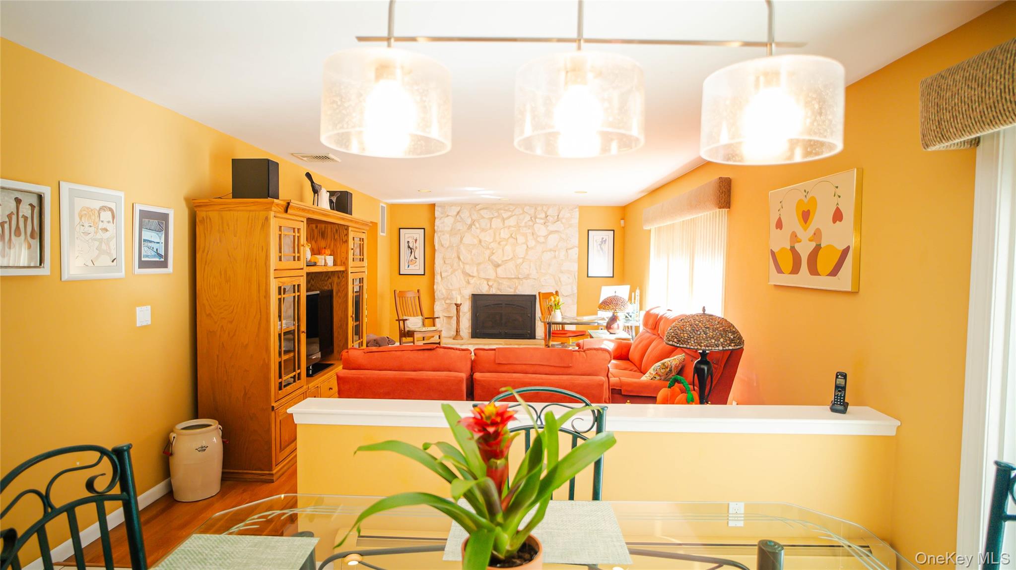 62 Burton Lane, Commack, NY 11725