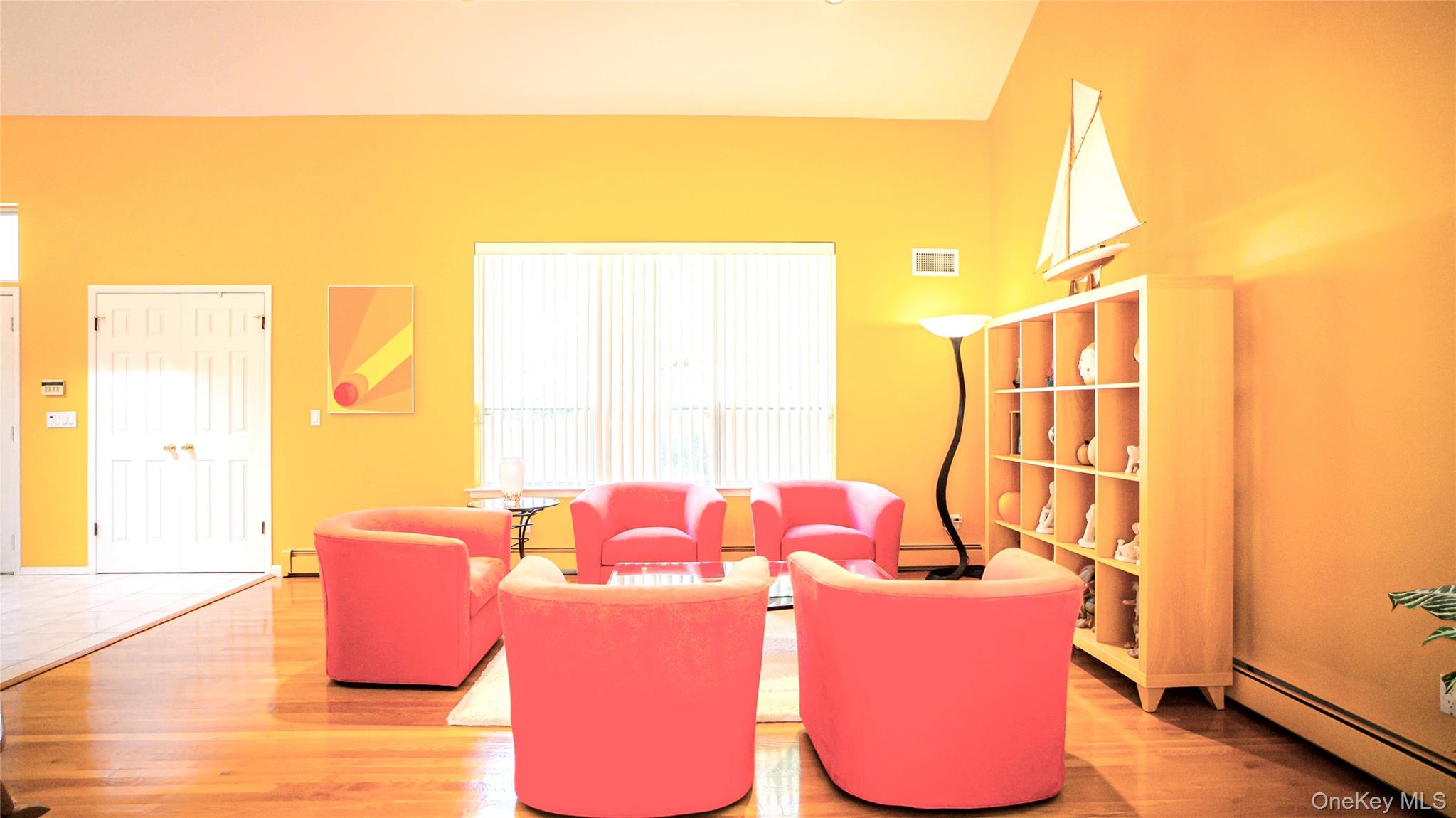 62 Burton Lane, Commack, NY 11725