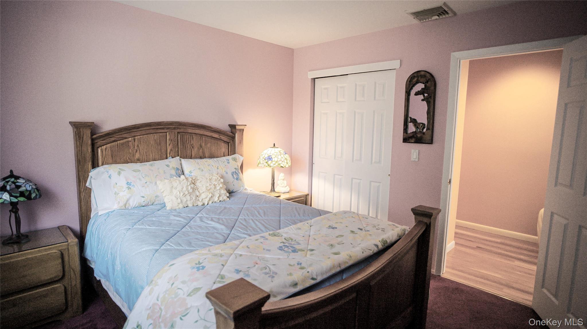 62 Burton Lane, Commack, NY 11725