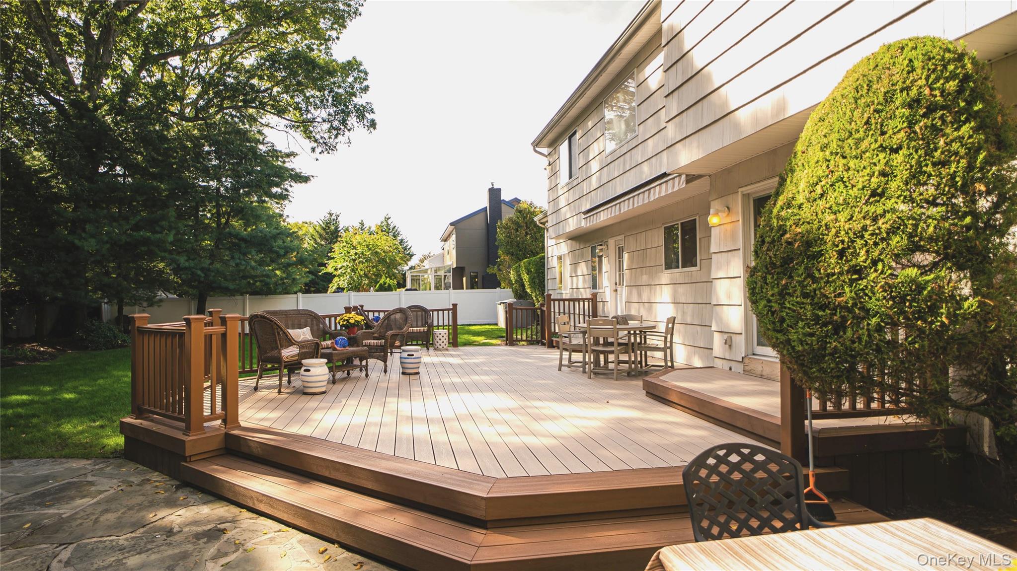 62 Burton Lane, Commack, NY 11725