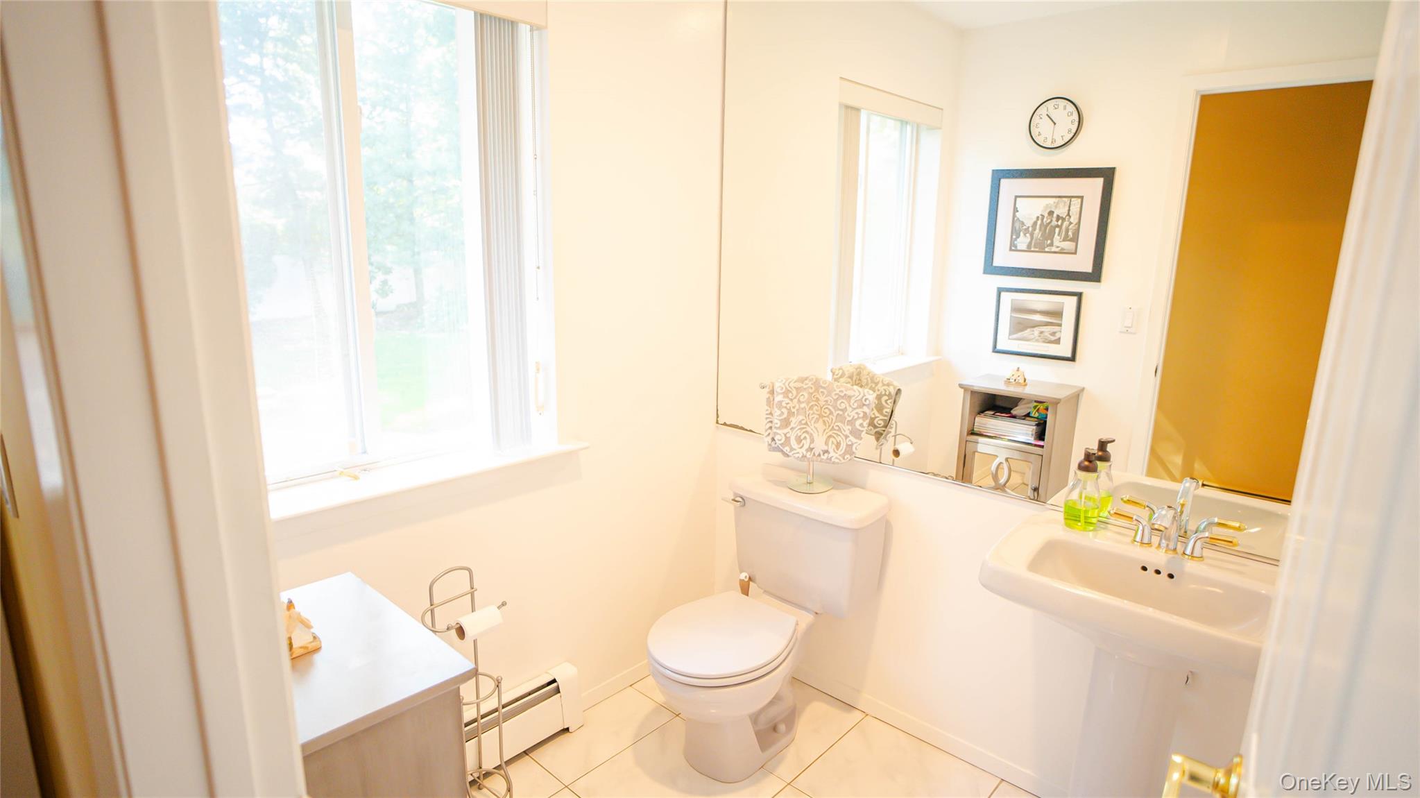 62 Burton Lane, Commack, NY 11725