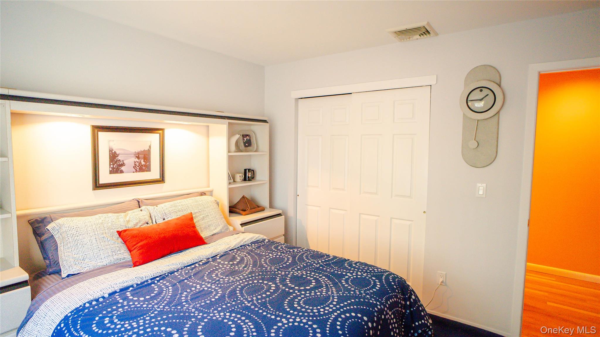 62 Burton Lane, Commack, NY 11725