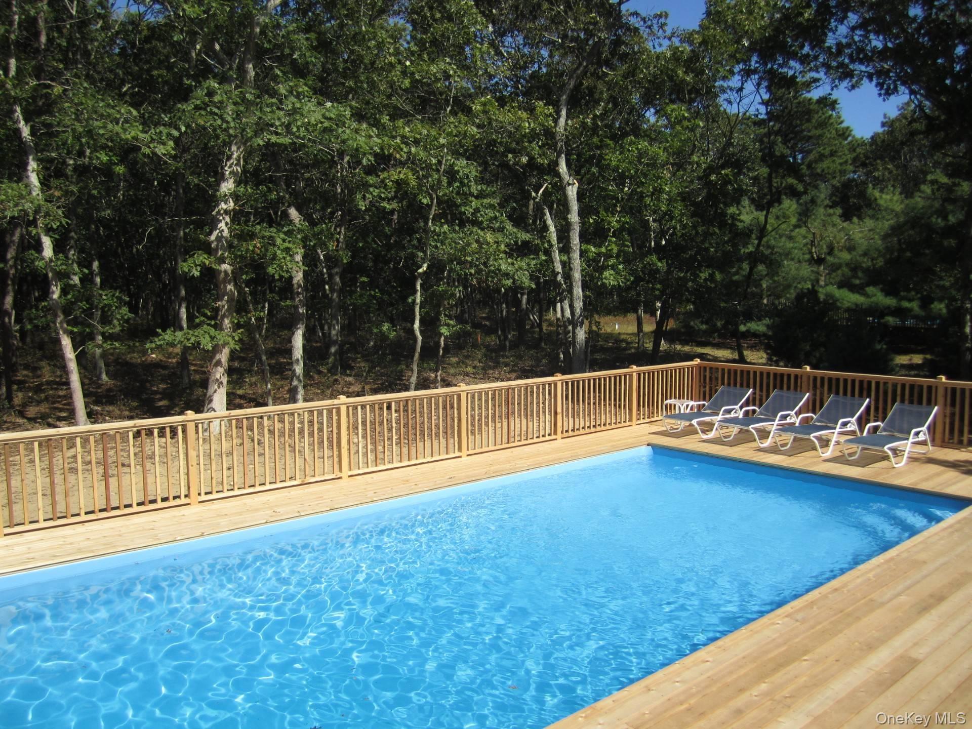 12 Todd Drive, East Hampton, NY 11937