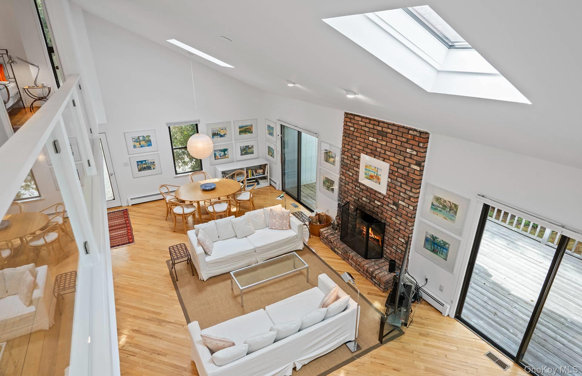 12 Todd Drive, East Hampton, NY 11937